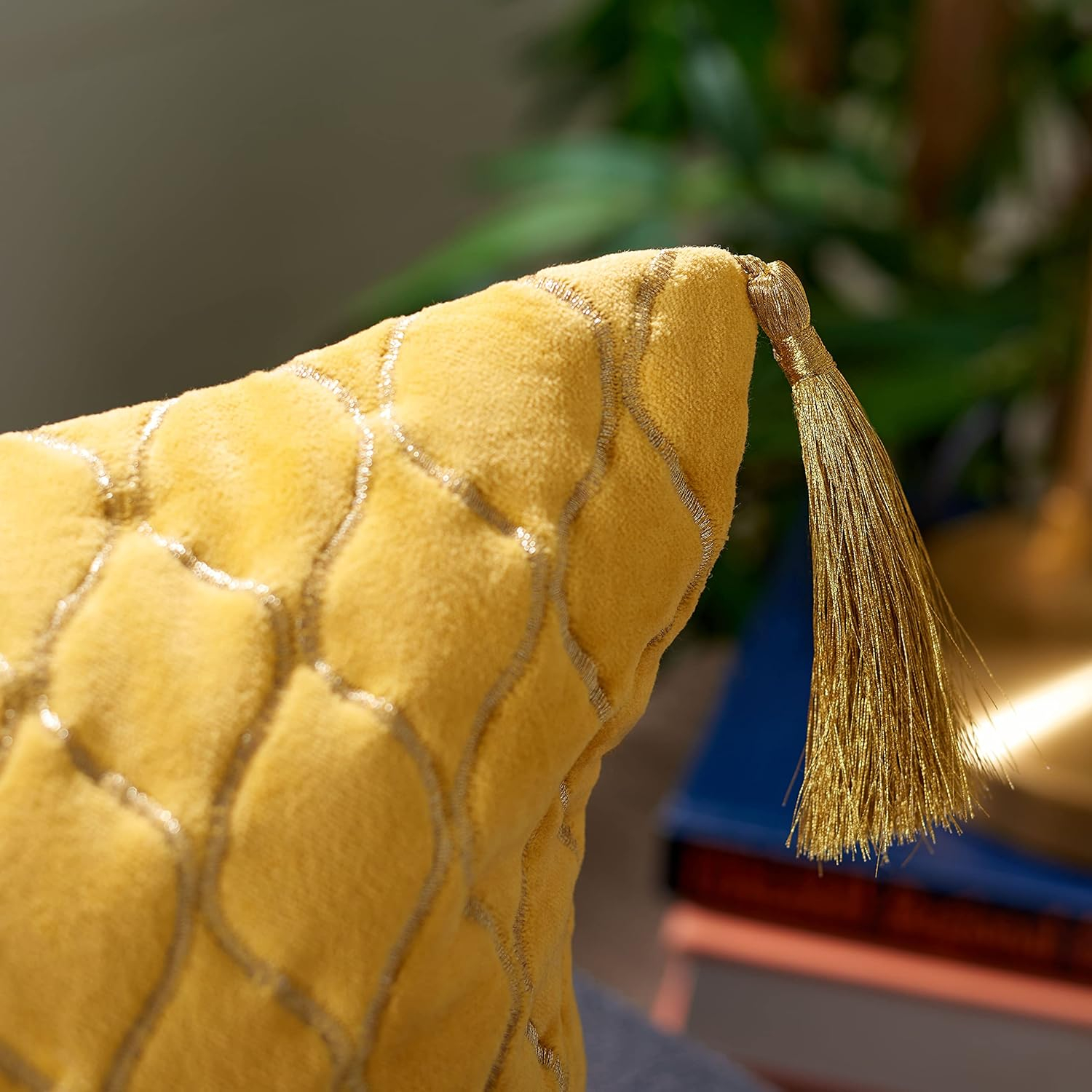 Safavieh Cilan Tassels Cotton Reversible Throw Pillow