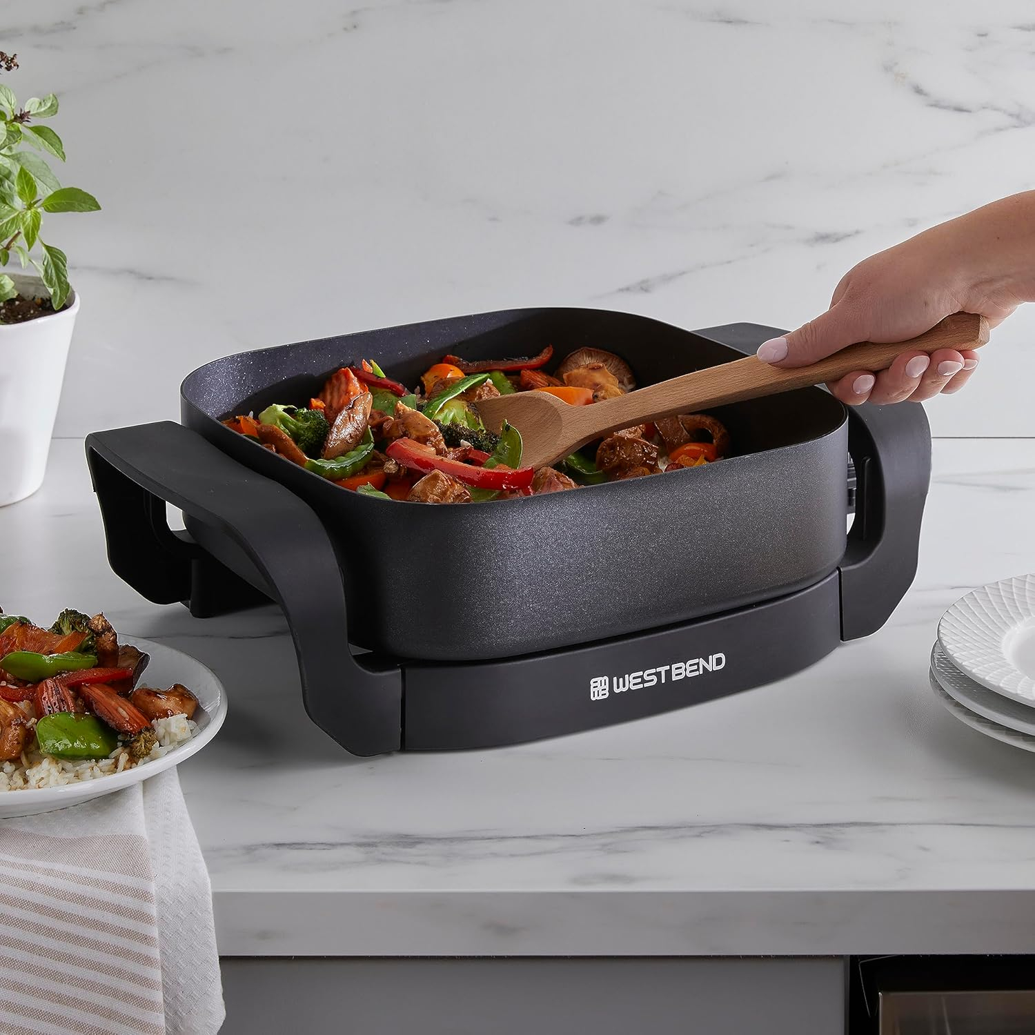 Black Diamond Shield Non-Stick Electric Skillet with Glass Lid