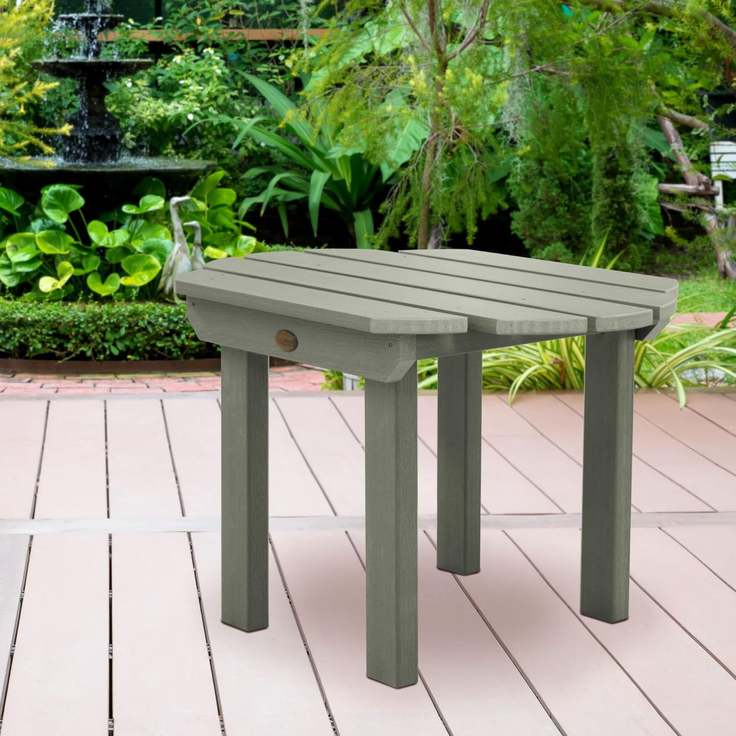 highwood  Outdoor Side Table Eucalyptus