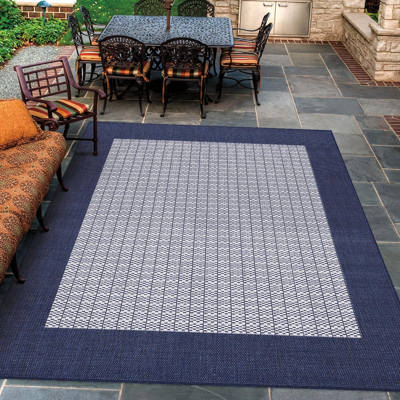 Couristan Recife Checkered Field Indoor / Outdoor Area Rug, Ivory- Indigo Blue, 7'6" Square