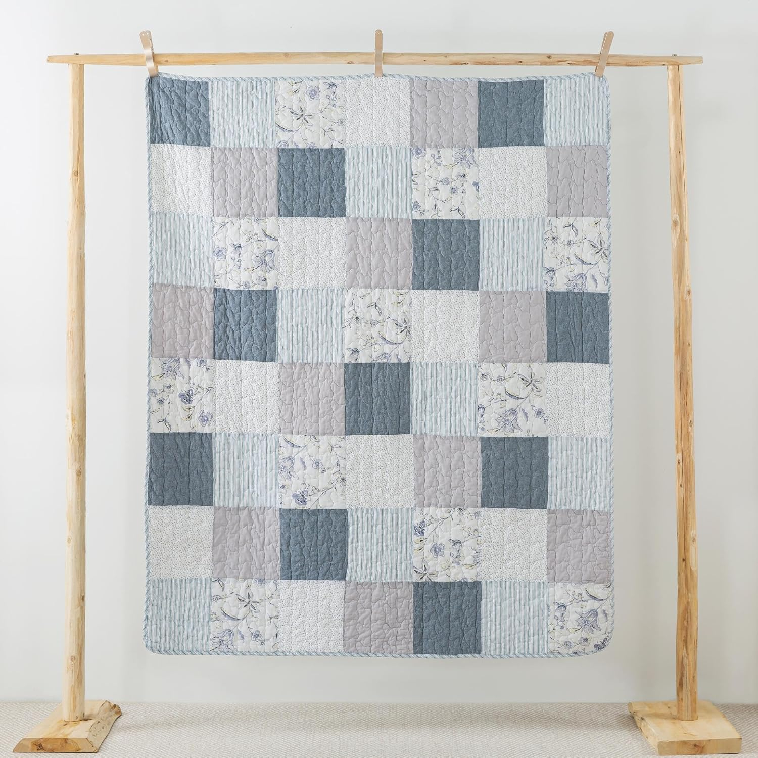 Coastal Dream 50" x 60" Cotton Quilted Throw Blanket, Soft Purple and Blue Farmhouse Patchwork Throw Quilt for Couch, Lightweight Pieced Lap Quilt with Country Style