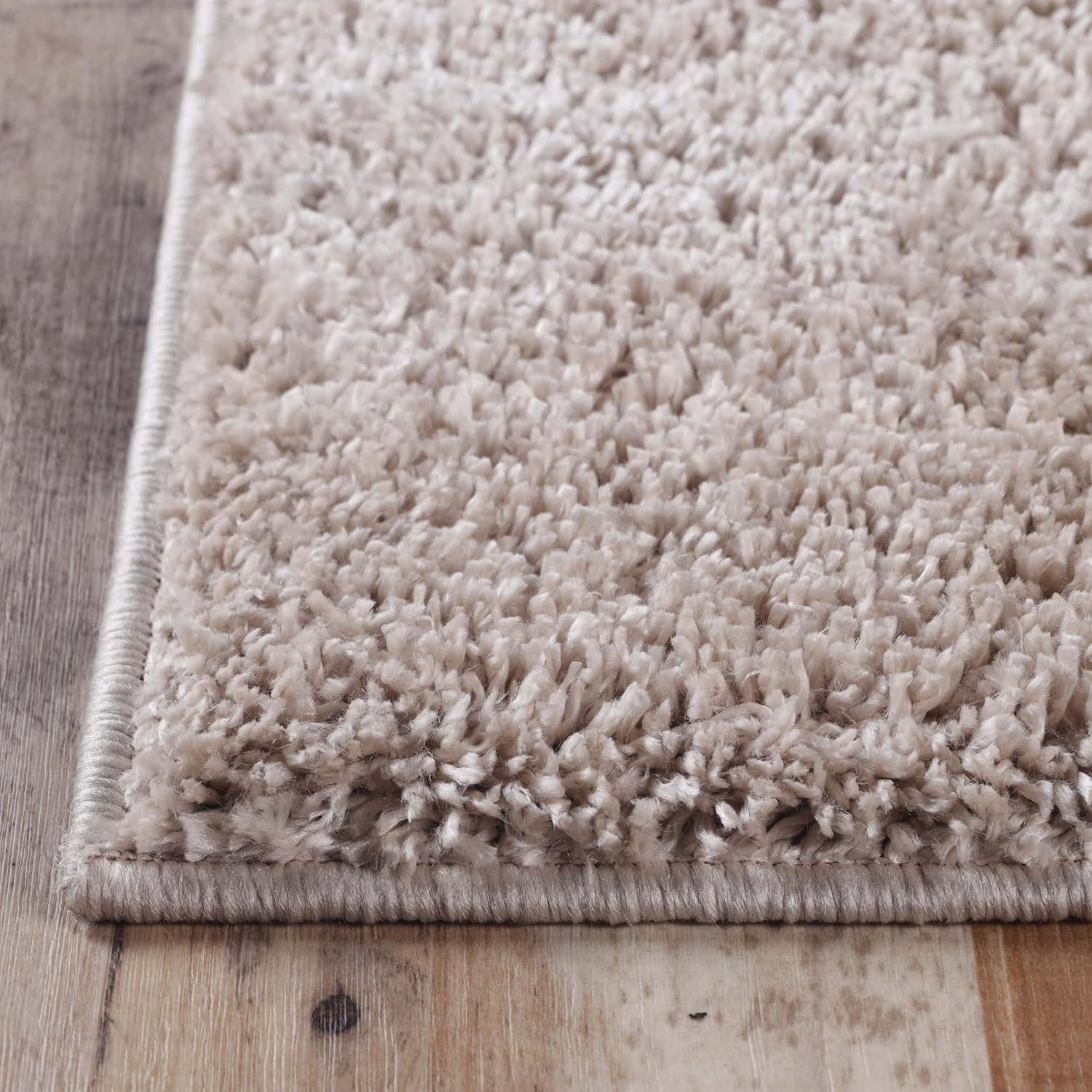 Superior Indoor Large Shag Area Rug with Cotton Backing, Ultra Plush and Soft, Fuzzy Rugs for Living Room, Bedroom, Office, Playroom, Kids, Home Floor Decor, Berlin Collection, 4' X 6', Beige