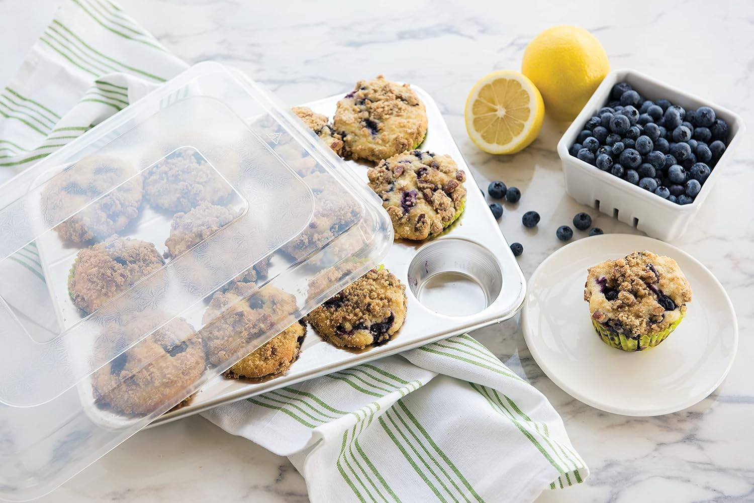 Nordic Ware Naturals® 12 Cavity Muffin Pan with Lid