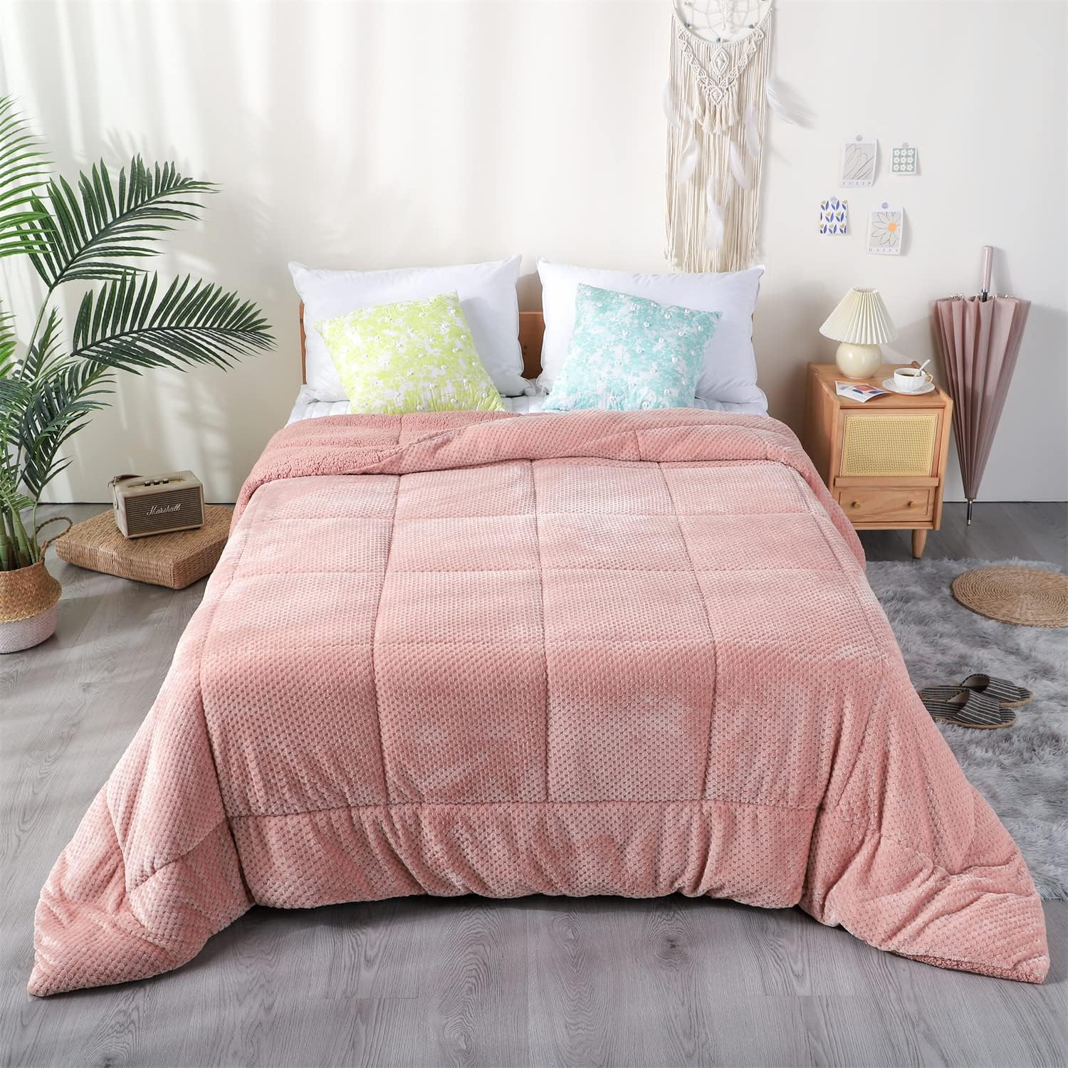 DOMDEC Luxurious Flannel Fleece Comforter with Plush Sherpa Back- Queen Size Bedding Coverlet-Textured Faux Fur Blanket-Machine Washable-Winter Warmth(Full/Queen, Rose)