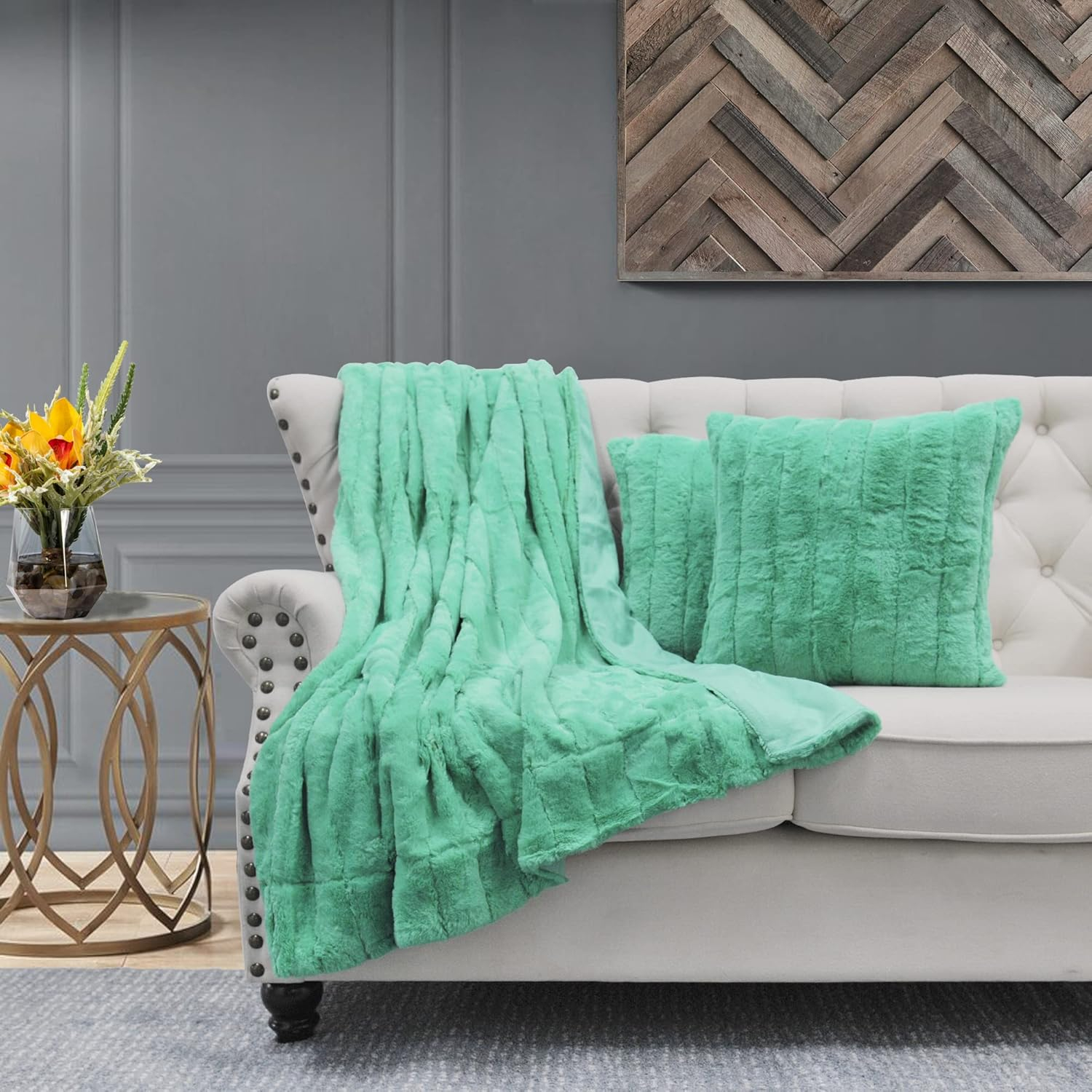 Home Soft Things Luxury Rabbit Faux Fur Throw Blanket