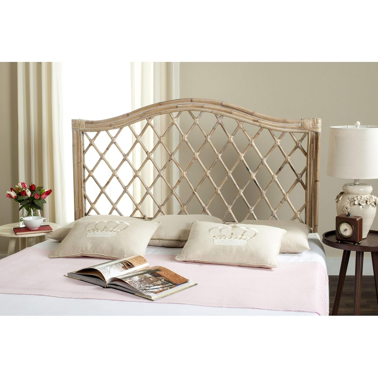 SAFAVIEH Gabrielle Coastal Geometric Wicker Headboard, Queen, White Washed