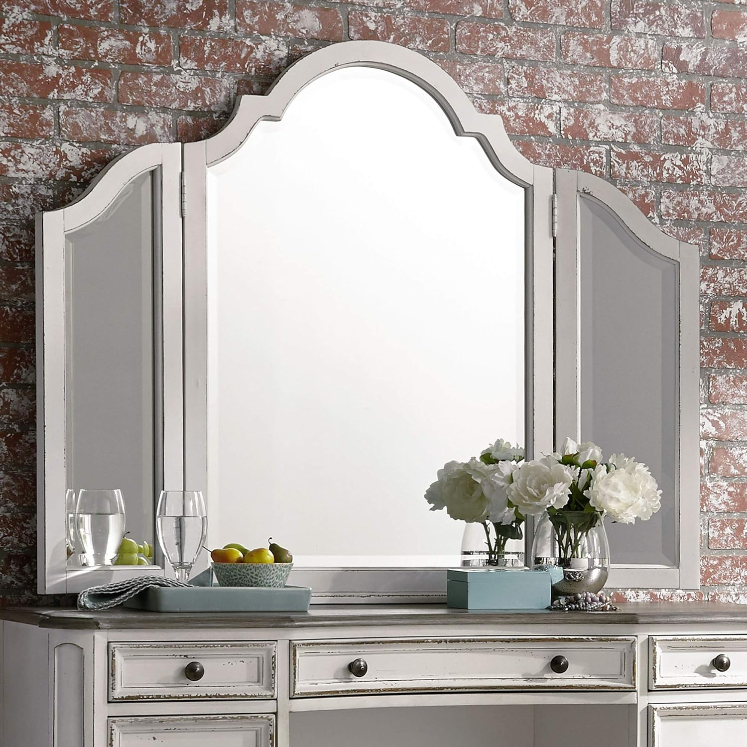 Liberty Furniture Industries Magnolia Manor Tri-Fold Vanity Mirror - Antique White