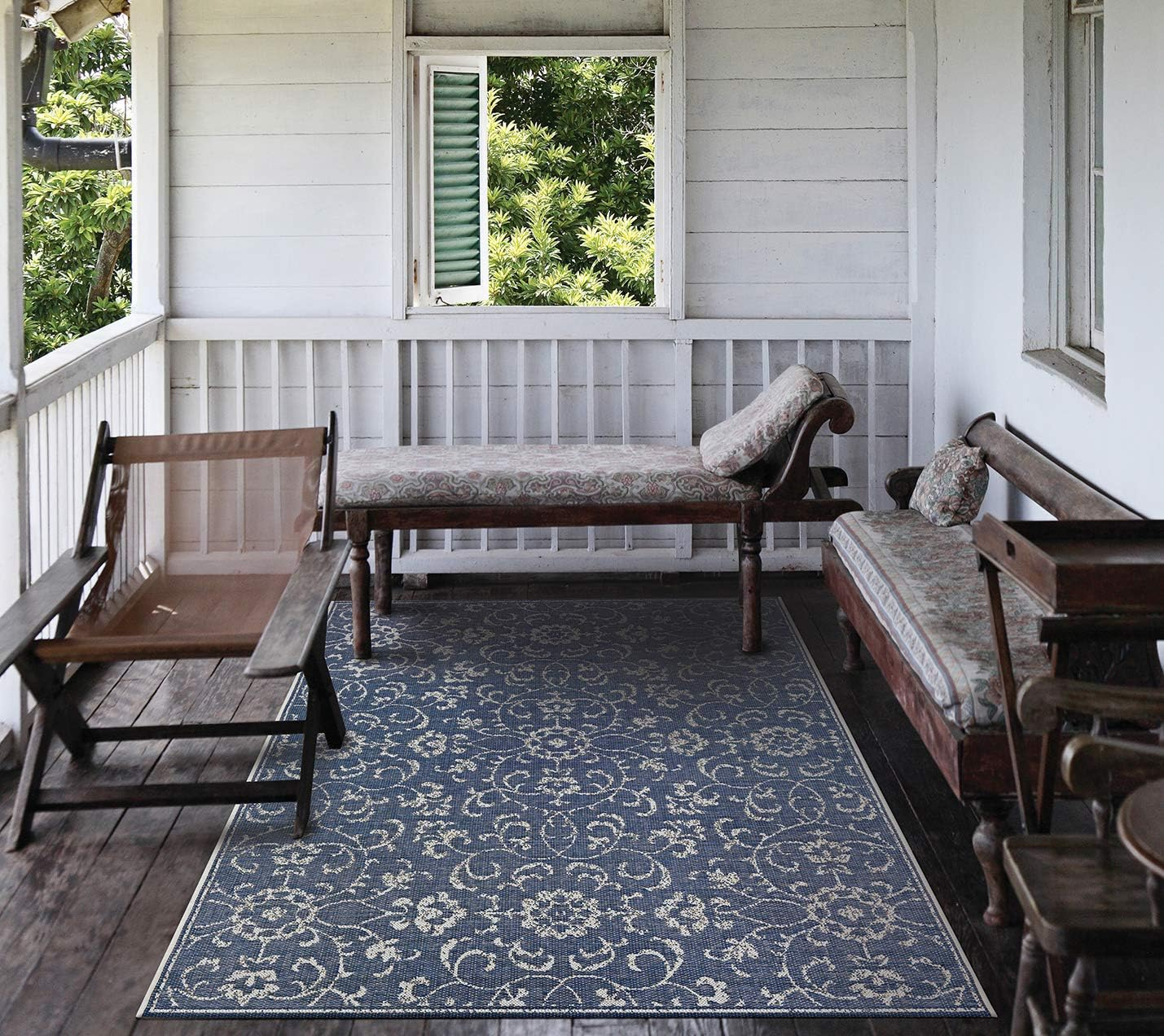 Couristan Monte Carlo Summer Vines Indoor / Outdoor Area Rug, Navy-Ivory, 5'10" x 9'2"