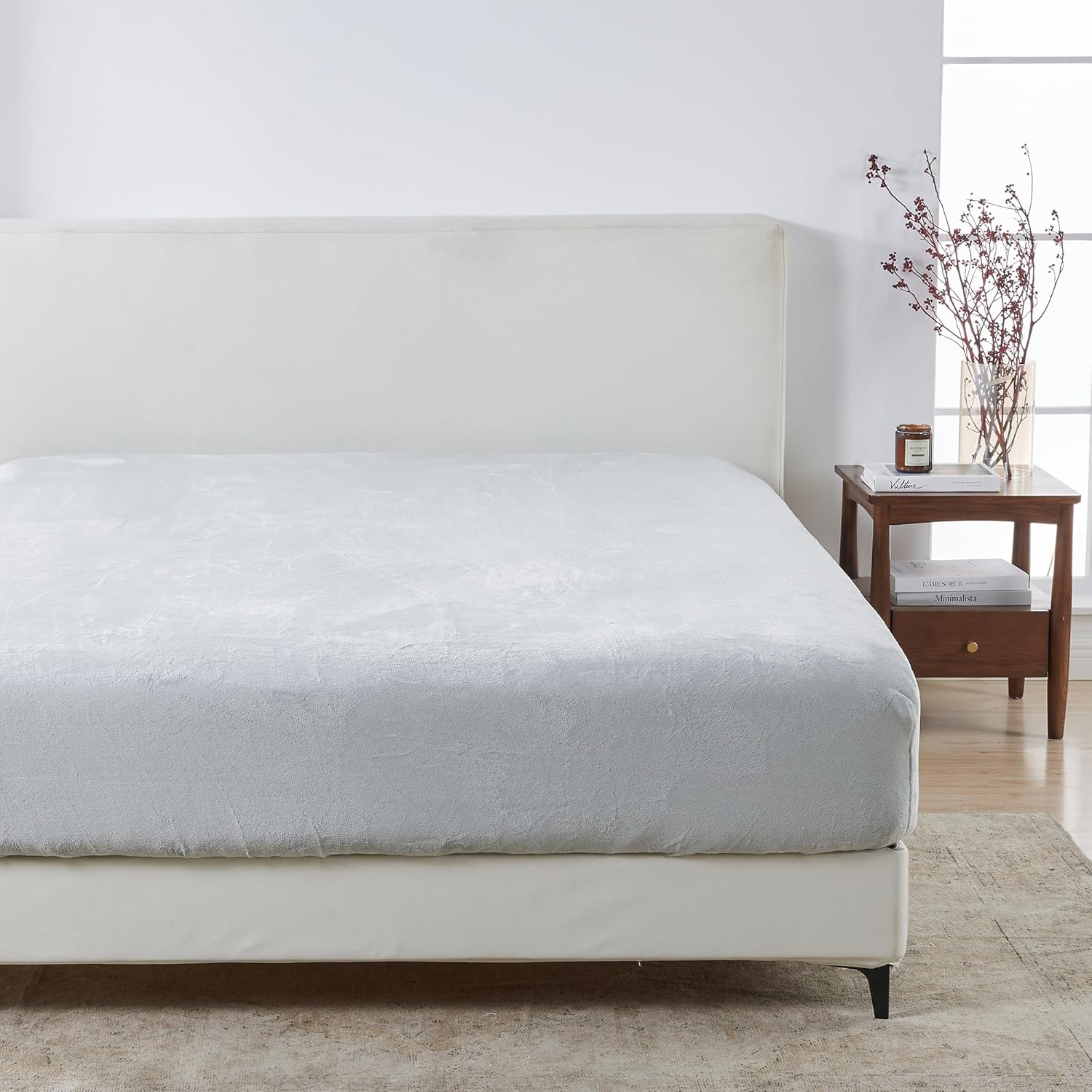 Great Bay Home Fitted Sheet - Ultra Soft Velvet Plush - Twin, Off White