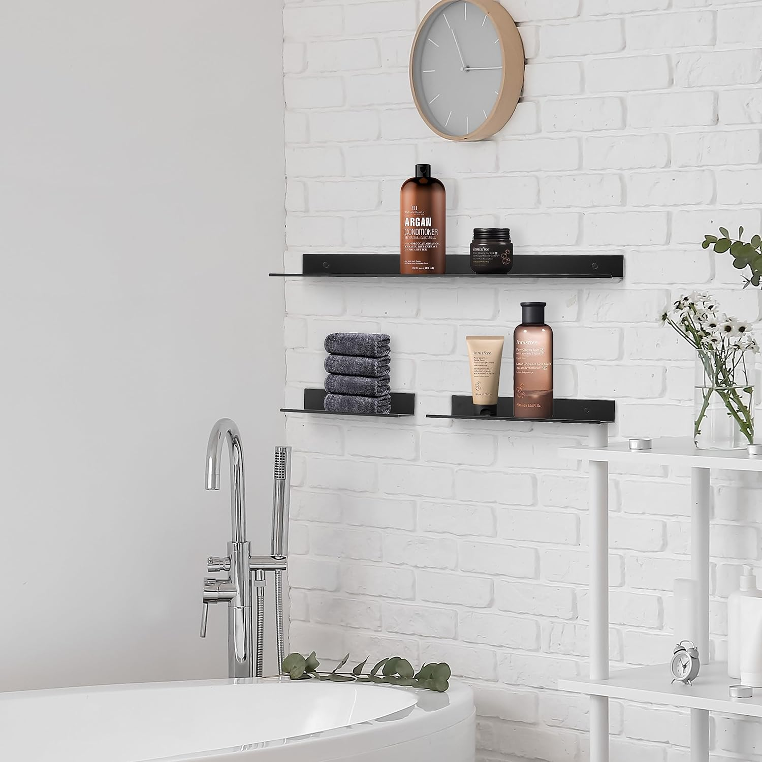 TLBTEK 2 Pcs 16inch Black Floating Shelves,Rustic Farmhouse Floating Shelves Wall Mounted Storage for Bathroom, Bedroom, Living Room, Kitchen