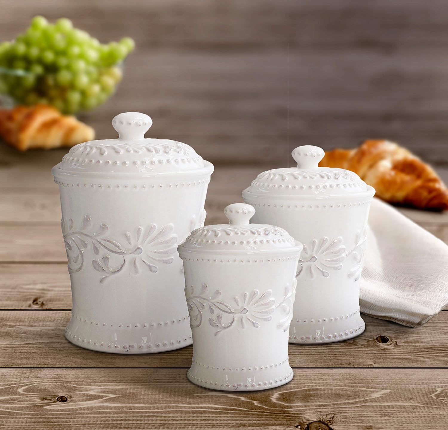 BIANCA LEAF 3PC CANISTER SET 10.25"H80oz, 8.375"H48oz,6.75"H20oz 7.125X10.25" 6.125X8.375" 4.75X6.75 RB