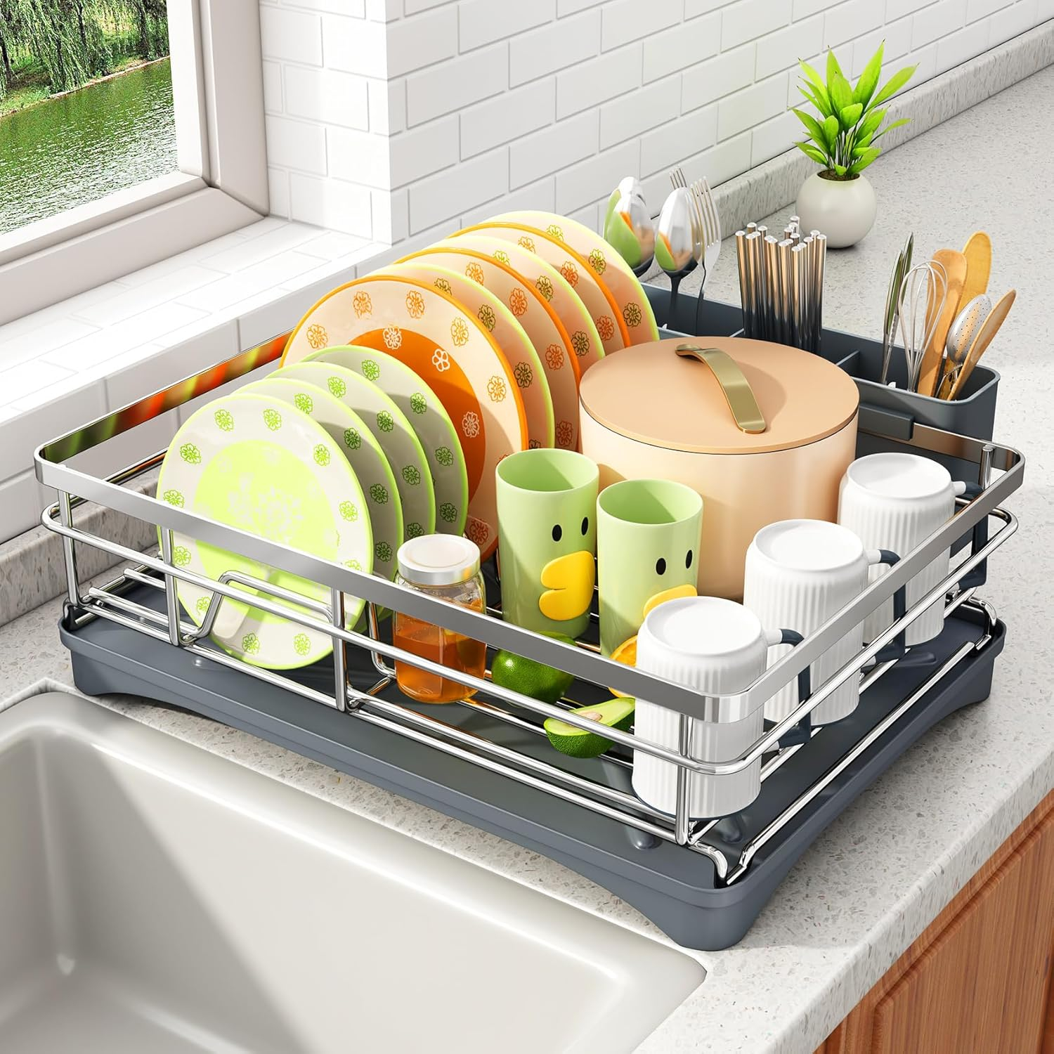 Dish Drying Rack - Stainless Steel Dish Rack for Kitchen Counter, Large-Capacity Dish Drainer with Cutlery Holder, Kitchen Organizer for Dishes, Spoons and Forks, Black