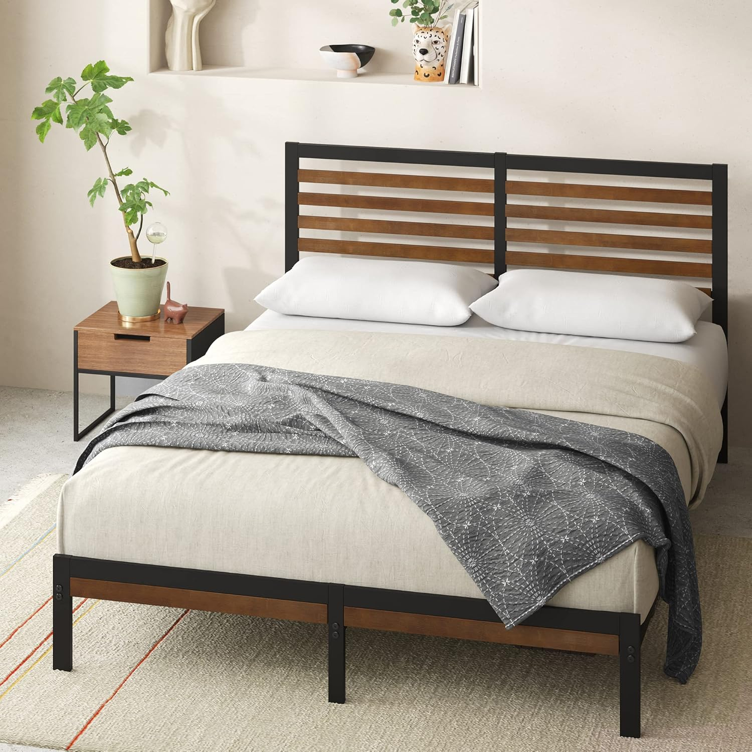 Zinus 35" Kai Bamboo and Metal Platform Bed Frame, Full