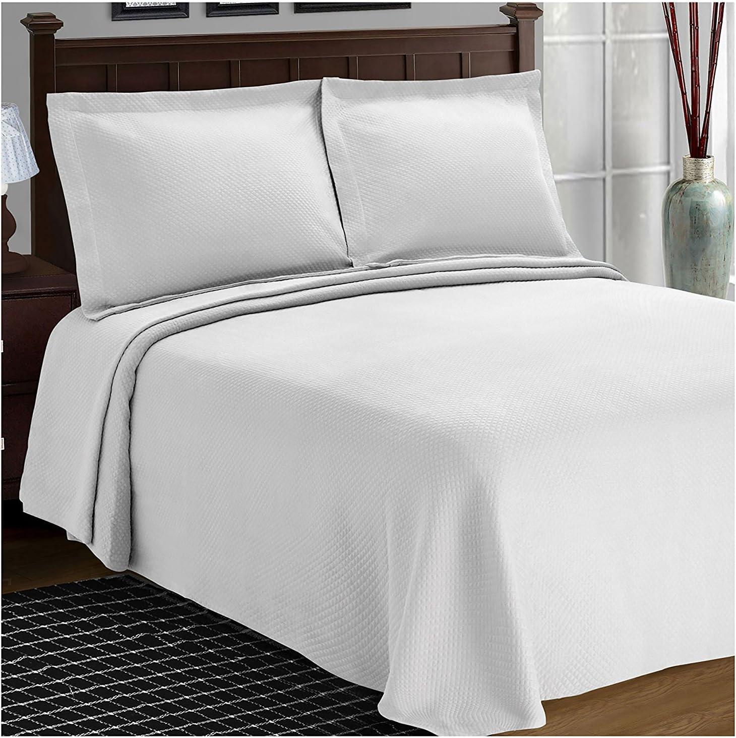 Superior Solitaire Cotton Decorative Bedspread and Sham Set, Queen, White