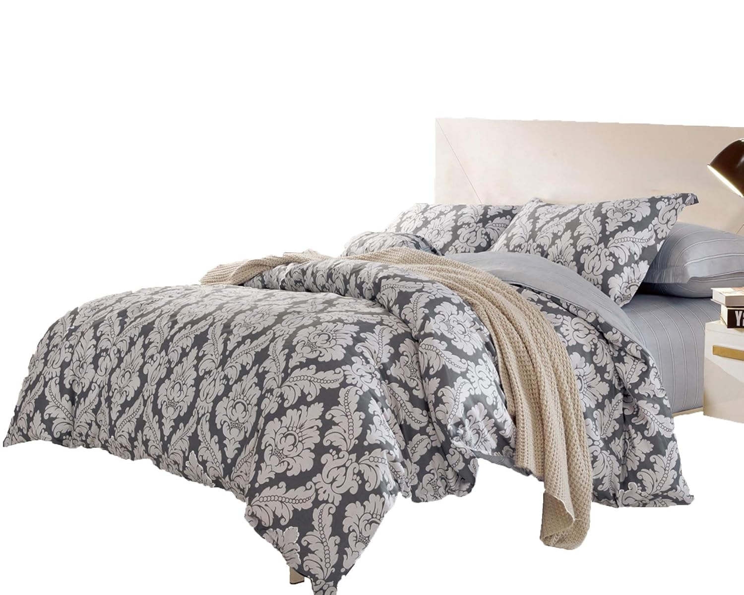 Gray and White Cotton Medallion Queen Bedding Set