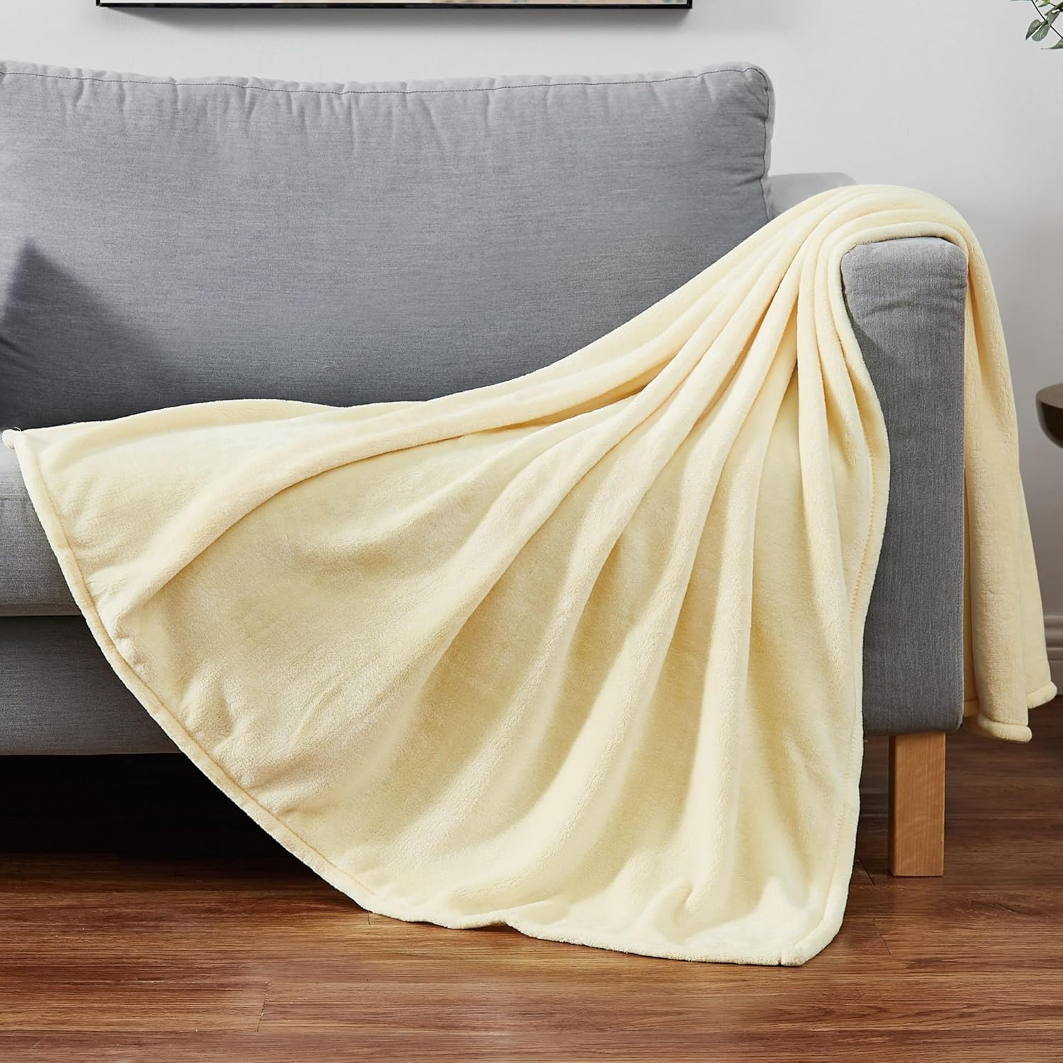 Soft Plush Yellow Faux Fur Machine Washable Throw Blanket
