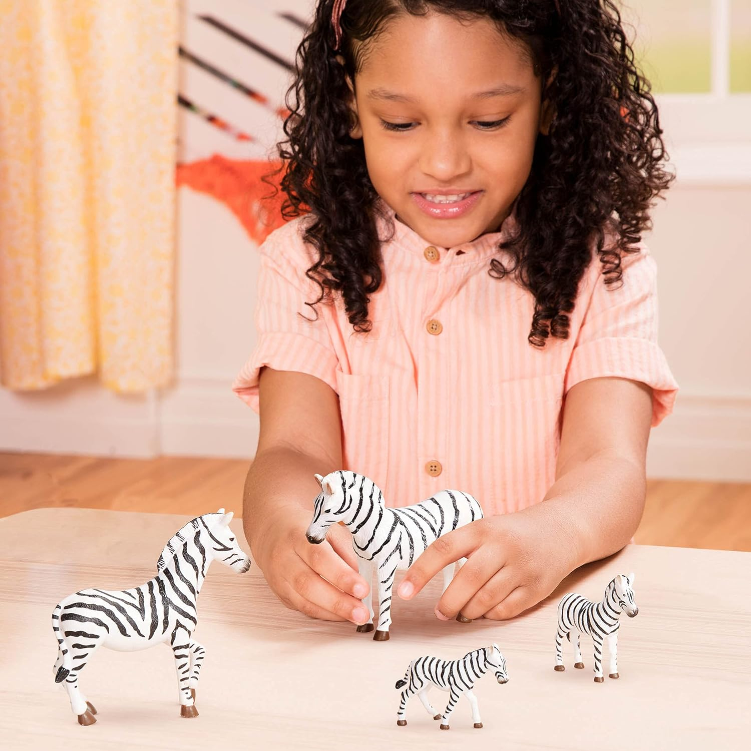 Terra by Battat – 4 Pieces Zebra Family – Realistic Plastic Safari Animals for Kids – Zoo Animal Toys – Educational Figures – Inspires Creative Play – Great Gift for Toddlers & Kids – 3+ Years