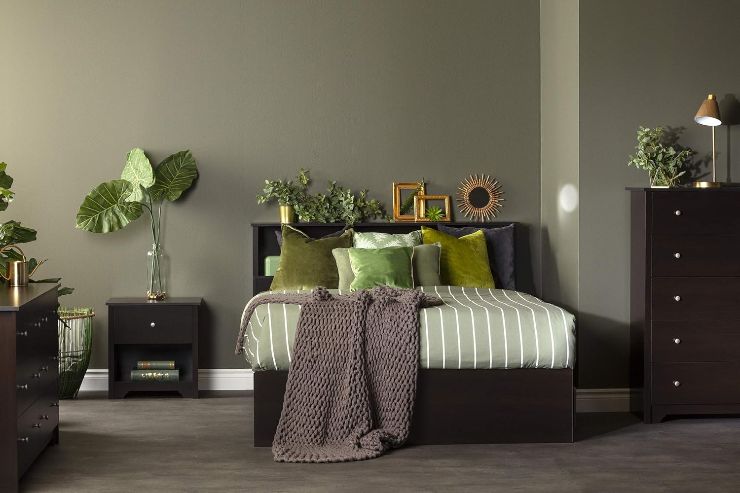 South Shore Vito Collection 5-Drawer Dresser, Chocolate with Matte Nickel Handles