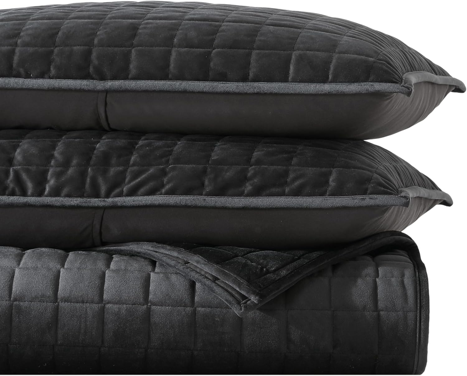 Vera Wang- King Quilt Set, Super Soft Bedding Set with Matching Shams, Modern Room Essentials (Diamond Black, King)