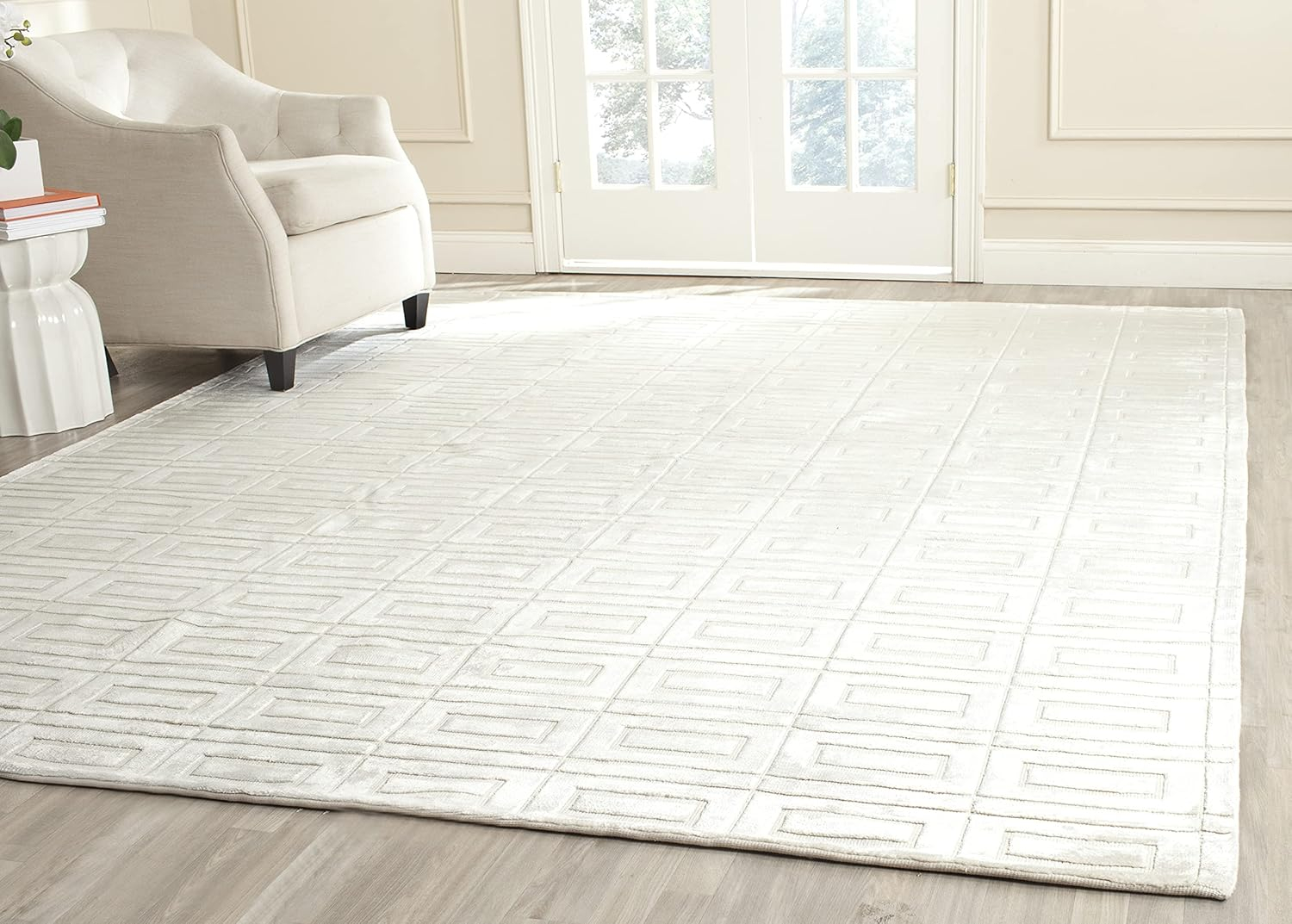 SAFAVIEH MIR523A Mirage Pearl