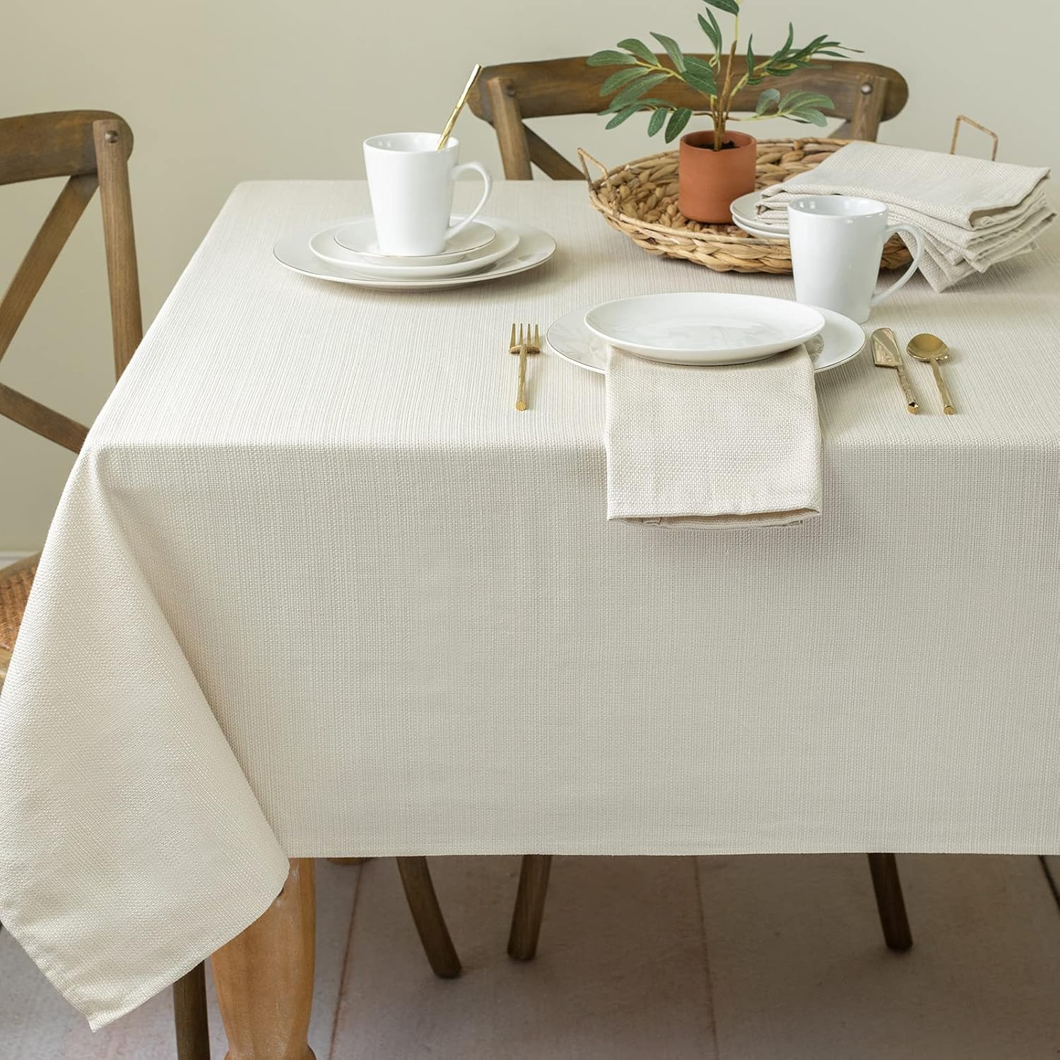 Benson Mills Textured Fabric Tablecloth (52 X 70, Flax)