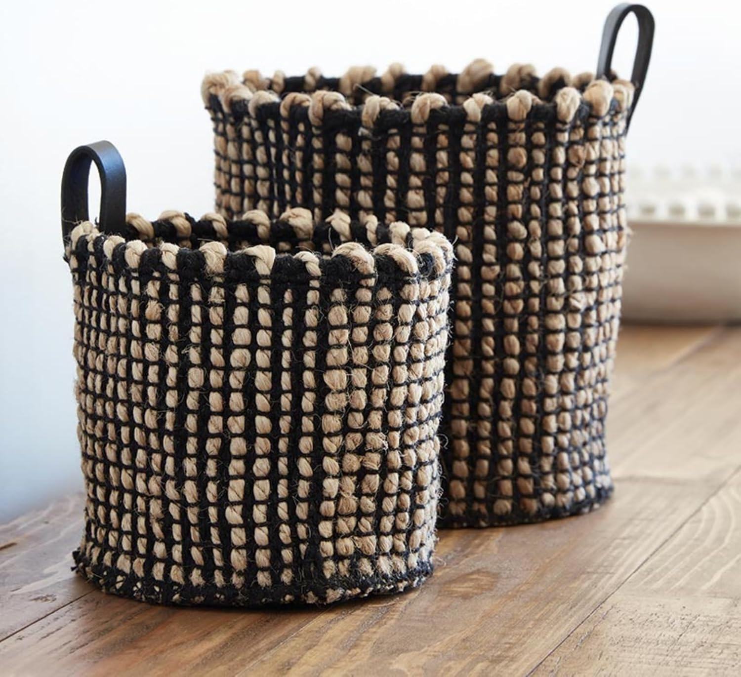 Santa Barbara Design Studio Jute Organizer Woven Storage Basket for Home Décor, Large, Black/Natural