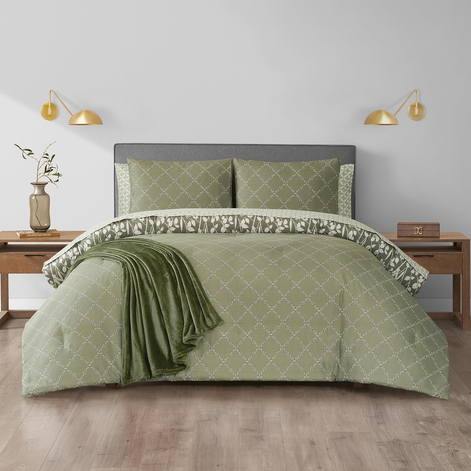 Turnstyle Arian 8 Piece Comforter Set (Set of 8)