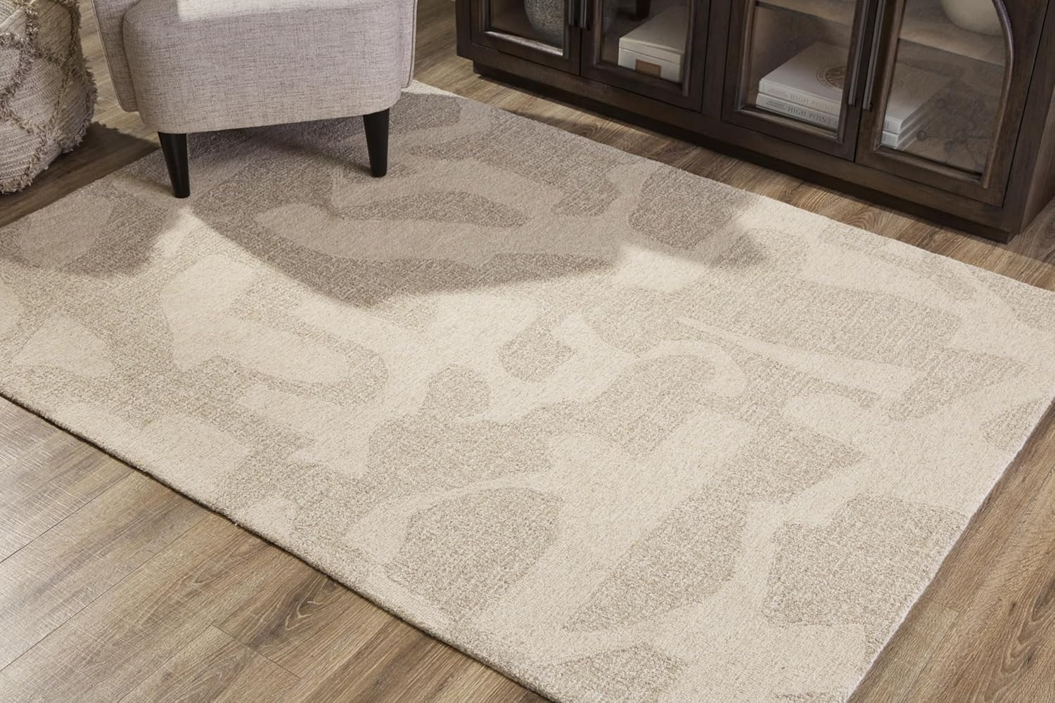 Signature Design by Ashley Ladonia 8' x 10' Rug