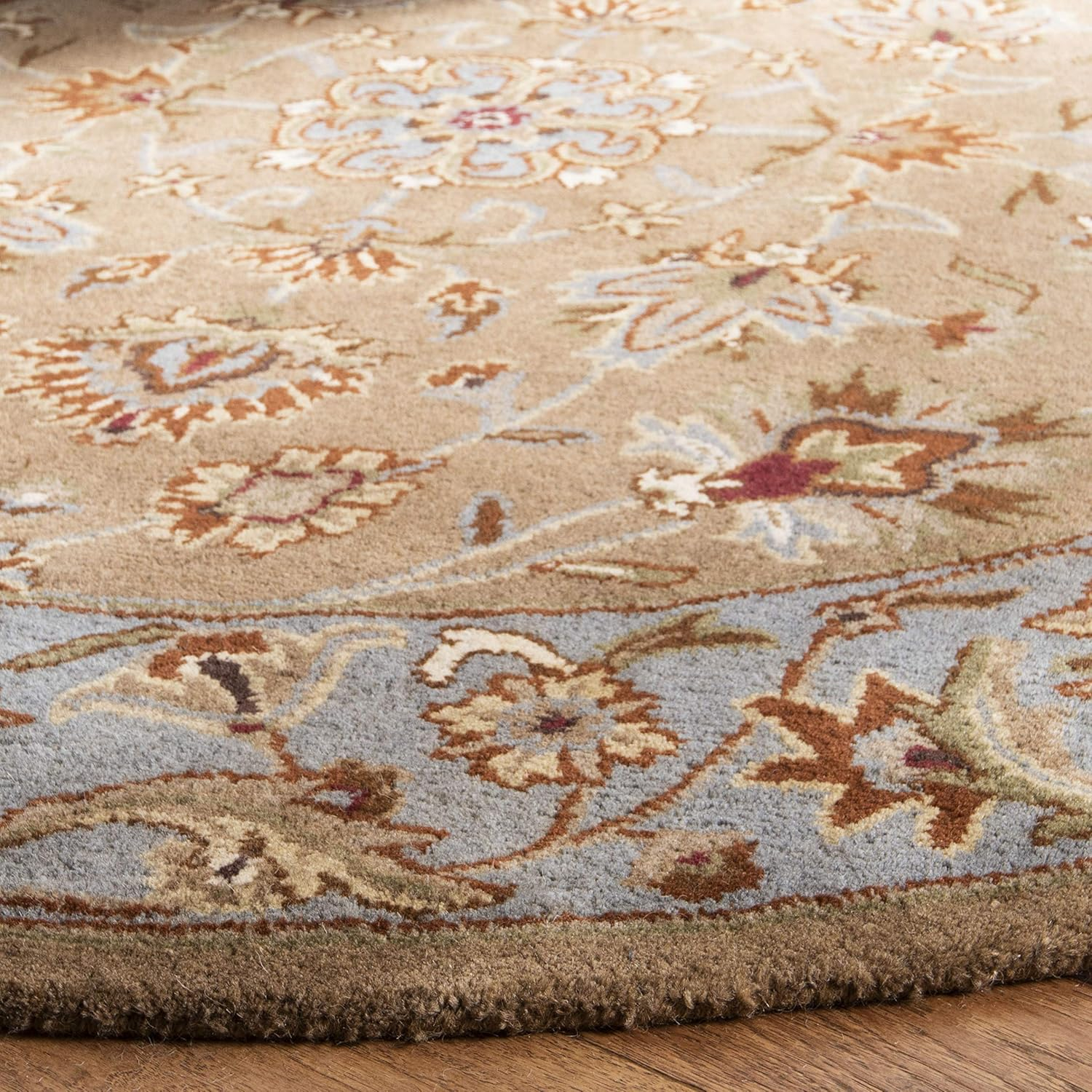 SAFAVIEH Heritage Kensington Traditional Wool Area Rug, Beige/Blue, 6' x 6' Square Scalloped