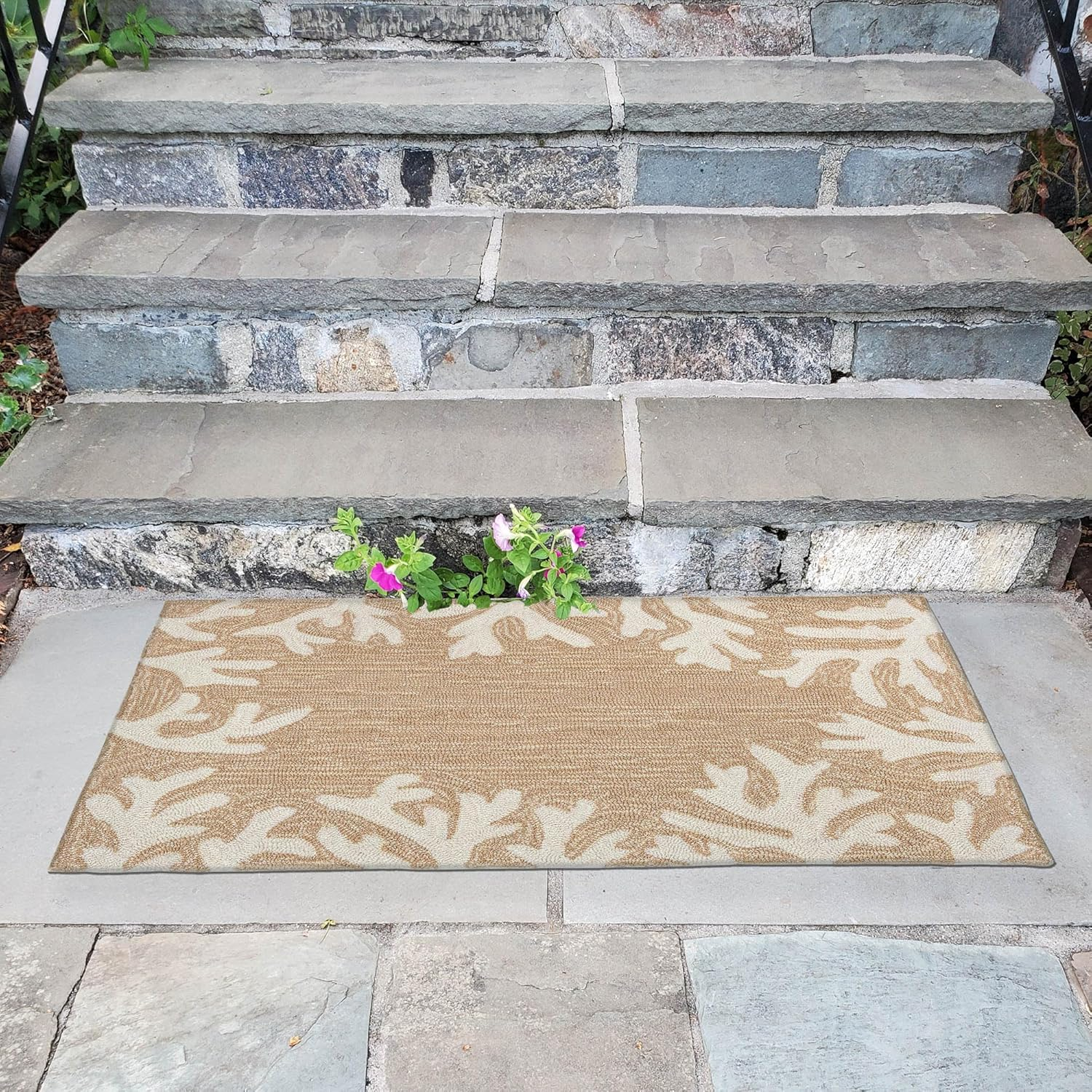 Coral Reef Motif Hand-Tufted Wool Blend Indoor/Outdoor Rug 24"x36"