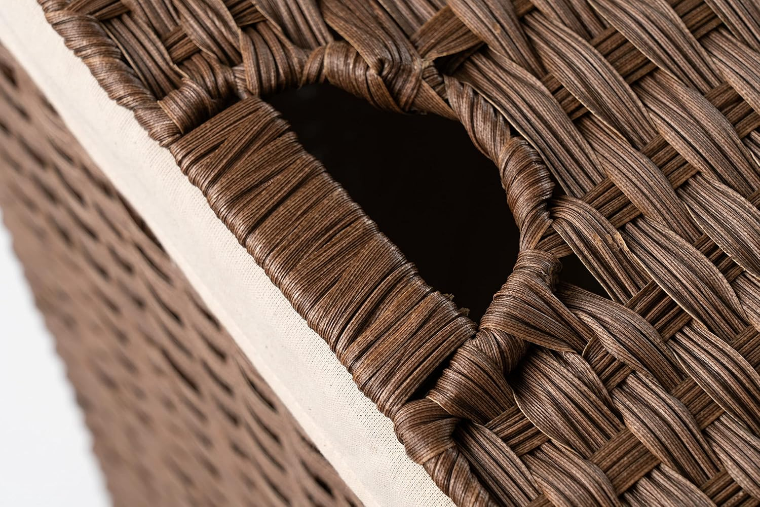 Synthetic Wicker Laundry Hamper Basket With Lid and Liner (Brown)