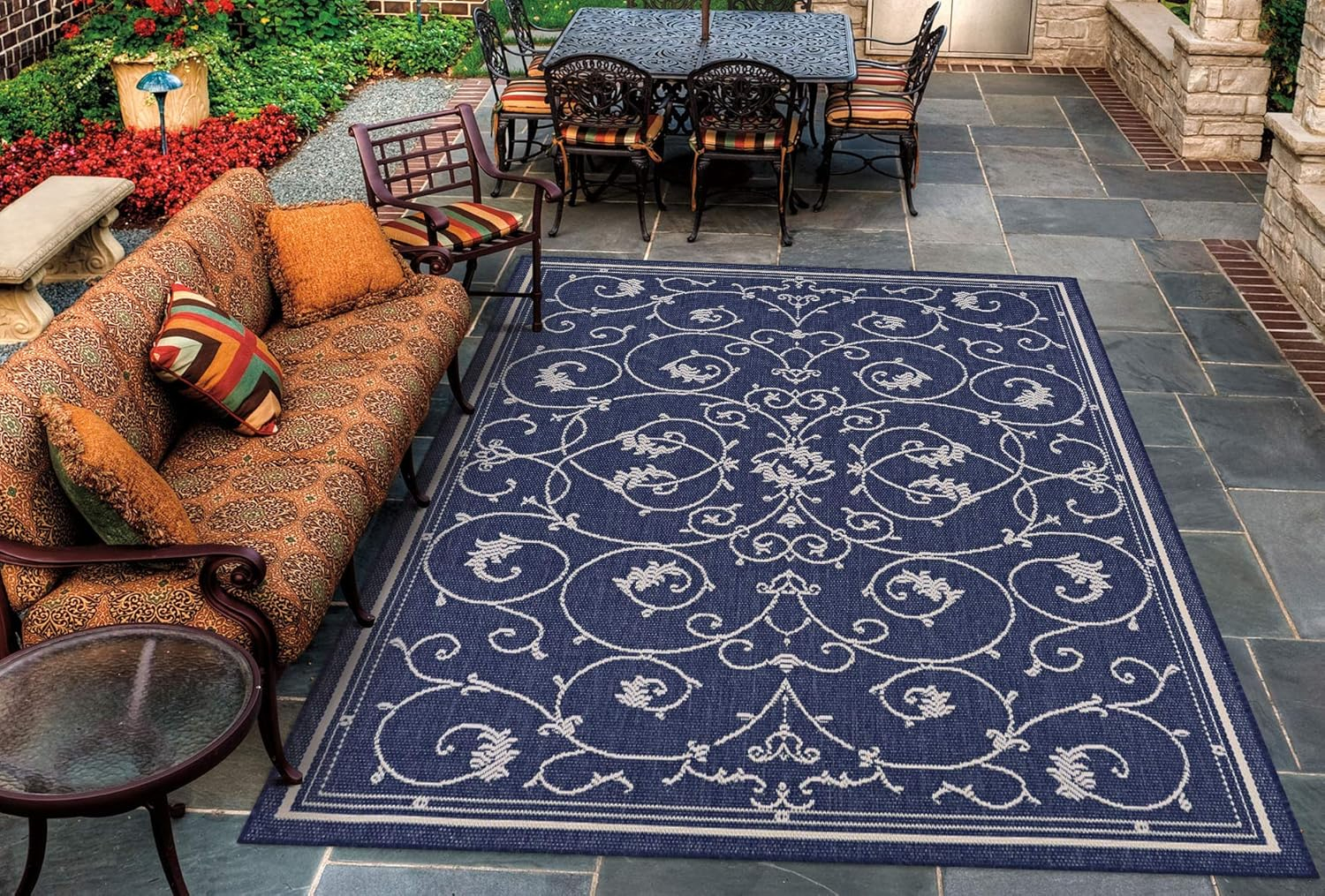 Couristan Recife Veranda Indoor / Outdoor Area Rug, Ivory- Indigo Blue, 3'9" x 5'5"
