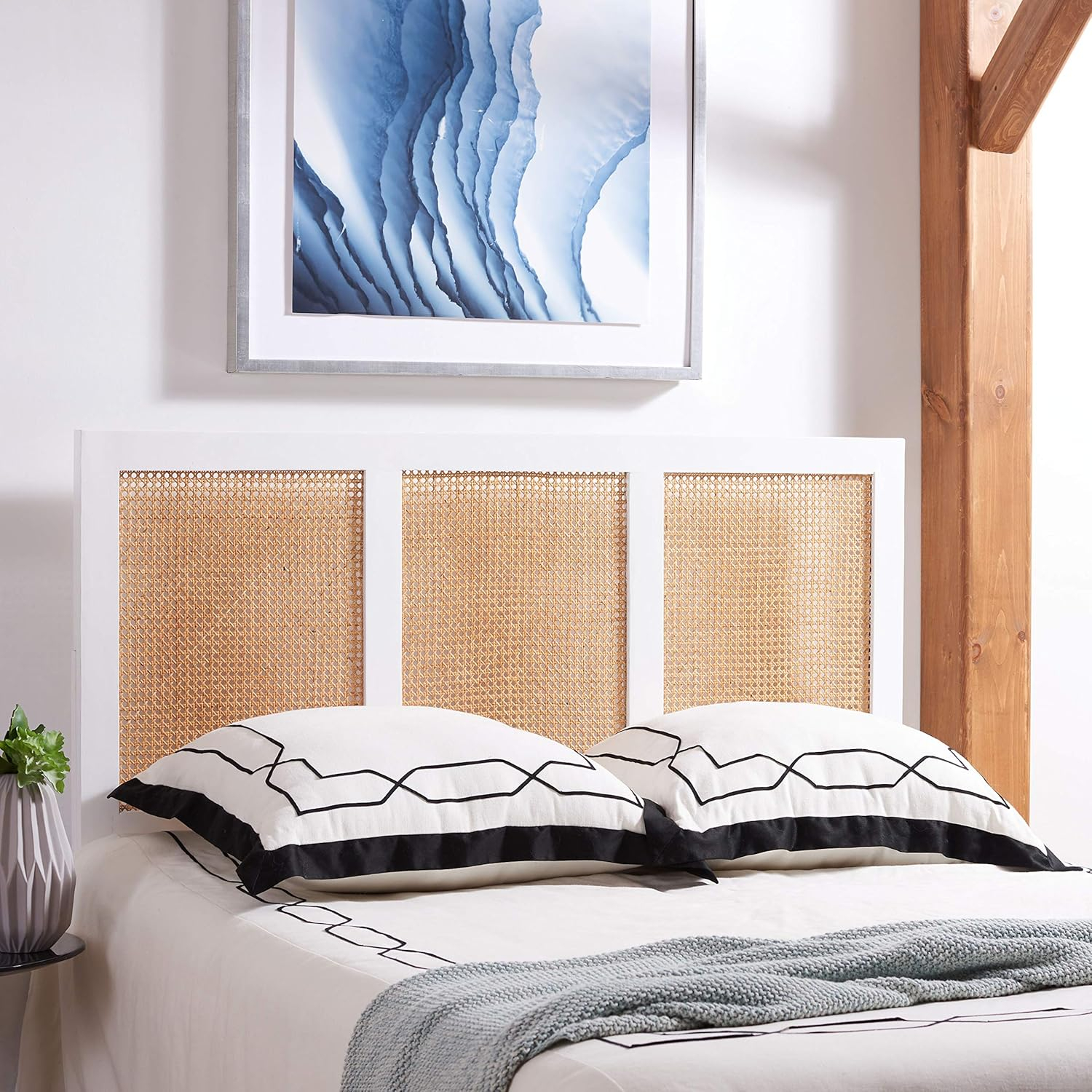 SAFAVIEH Vienna Cane Farmhouse Wood Headboard, Full, White Wash