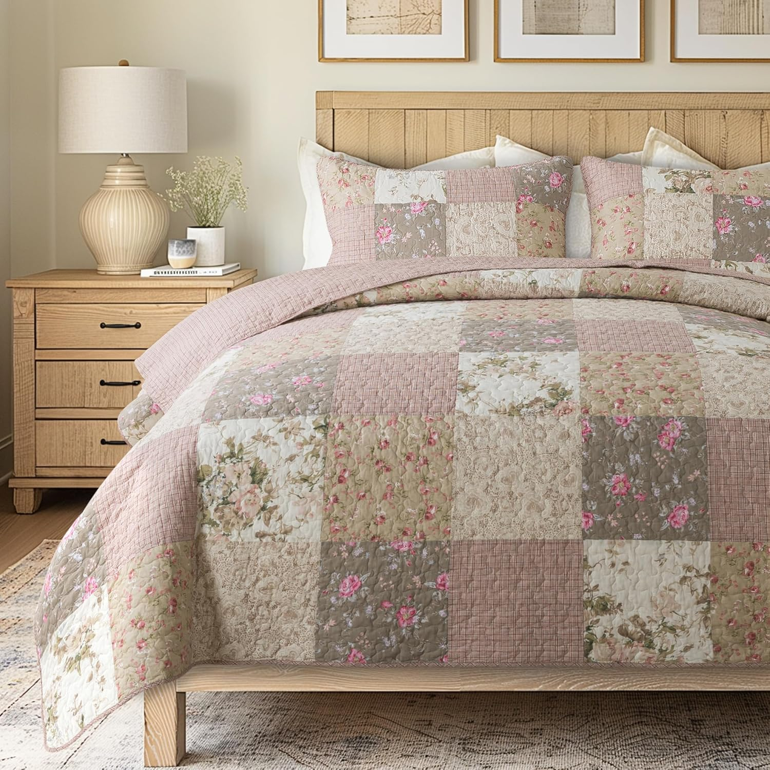 SLPR Secret Garden Patchwork Cotton Pieced Quilt Set - Twin with 1 Sham, Country Shabby Chic Bedding with Flower Pattern, Pink Floral Farmhouse Quilted Bedspread for All Seasons