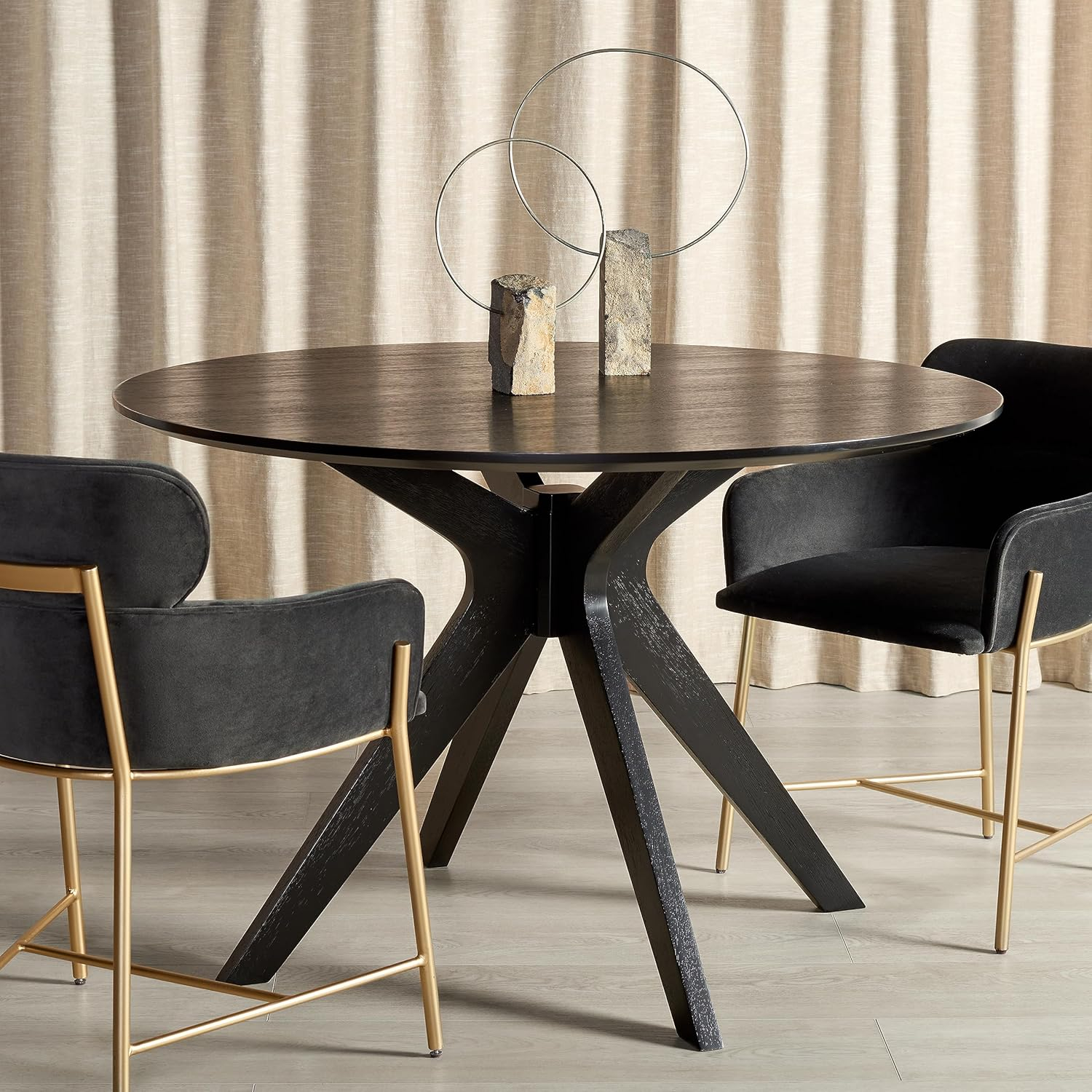 SAFAVIEH Couture Carolee 46" Round Dining Table, Black