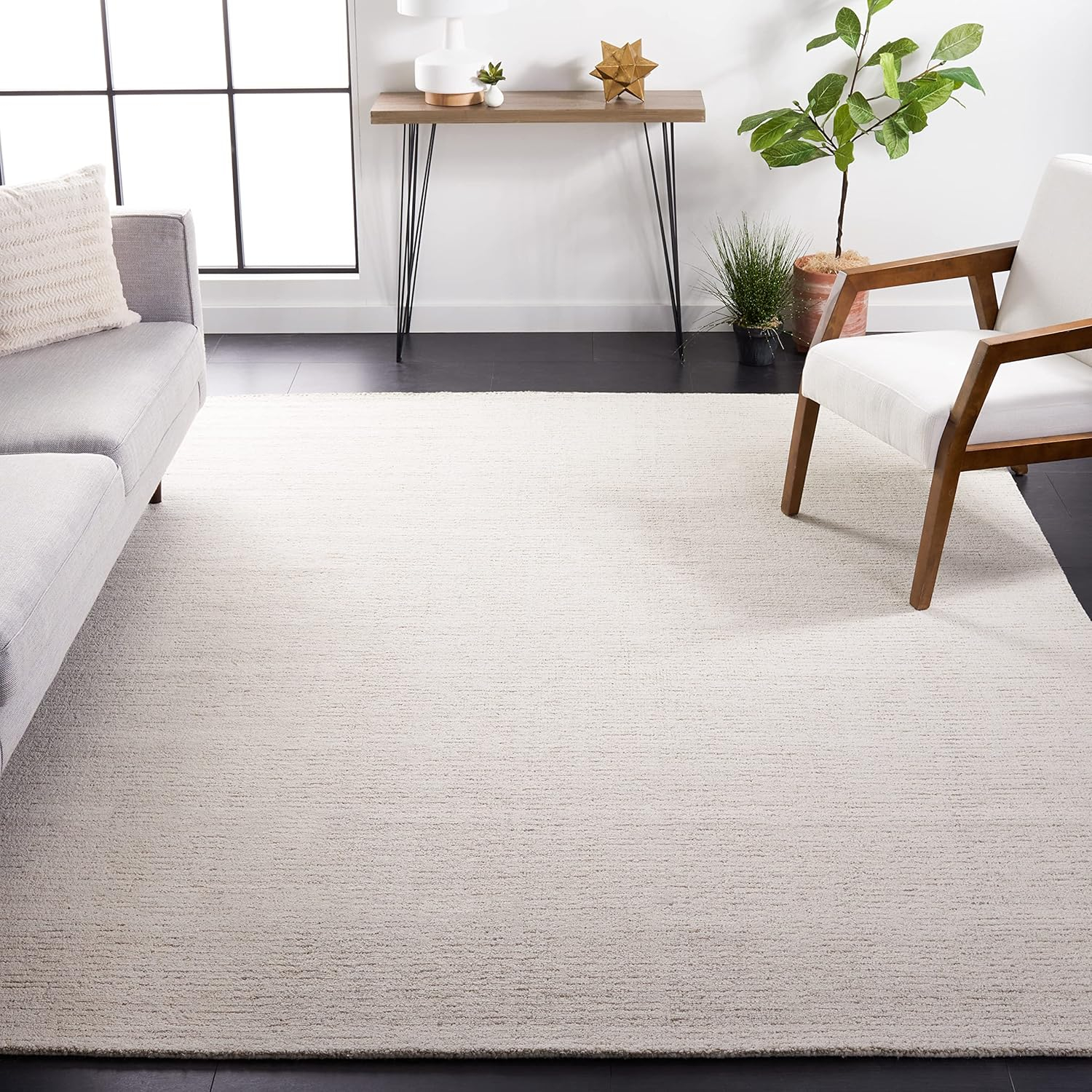 SAFAVIEH Abstract Delia Geometric Wool Area Rug, Ivory/Beige, 11' x 15'