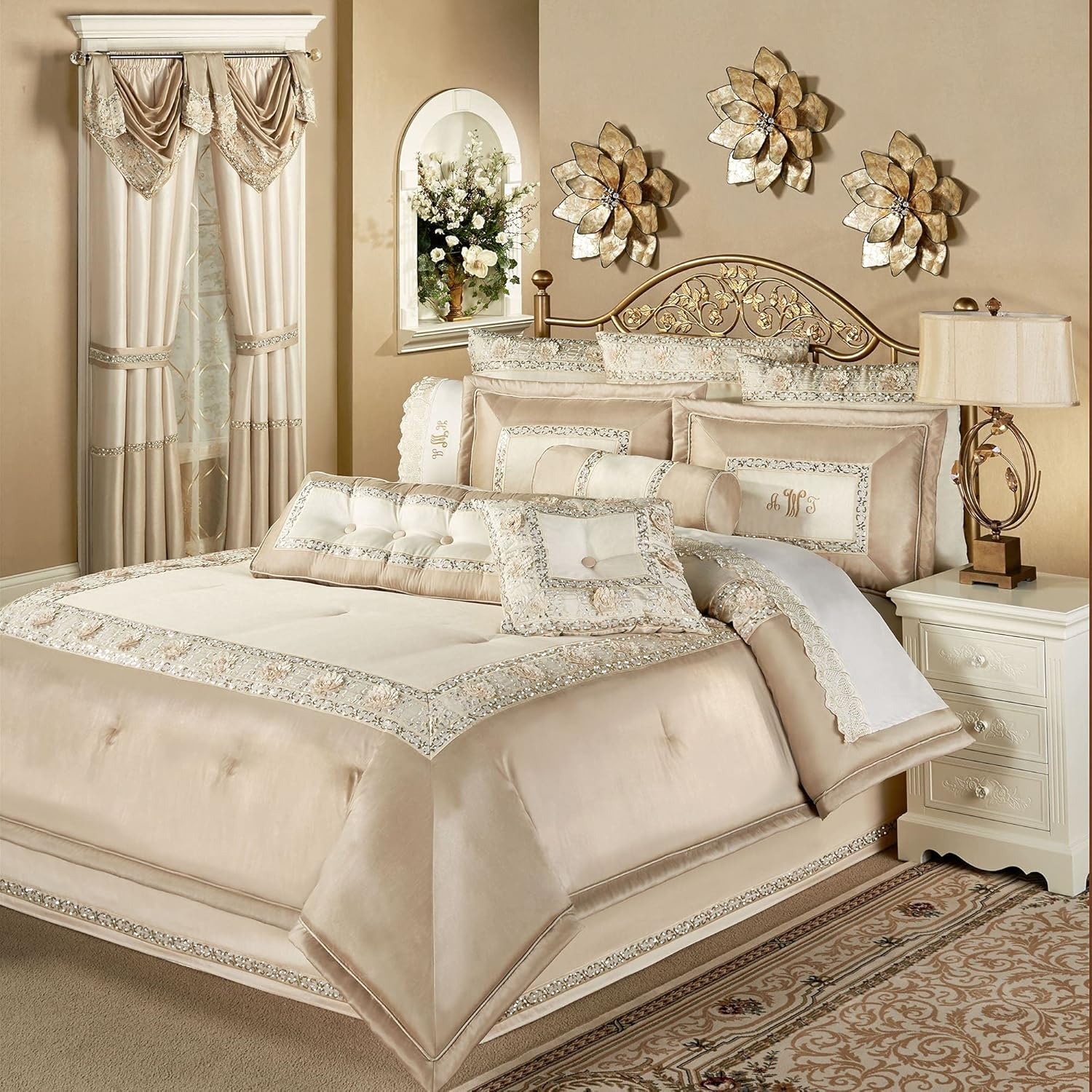 Touch of Class Elegant 3 -Piece Light Cream Sequined Bedding Sets, Queen
