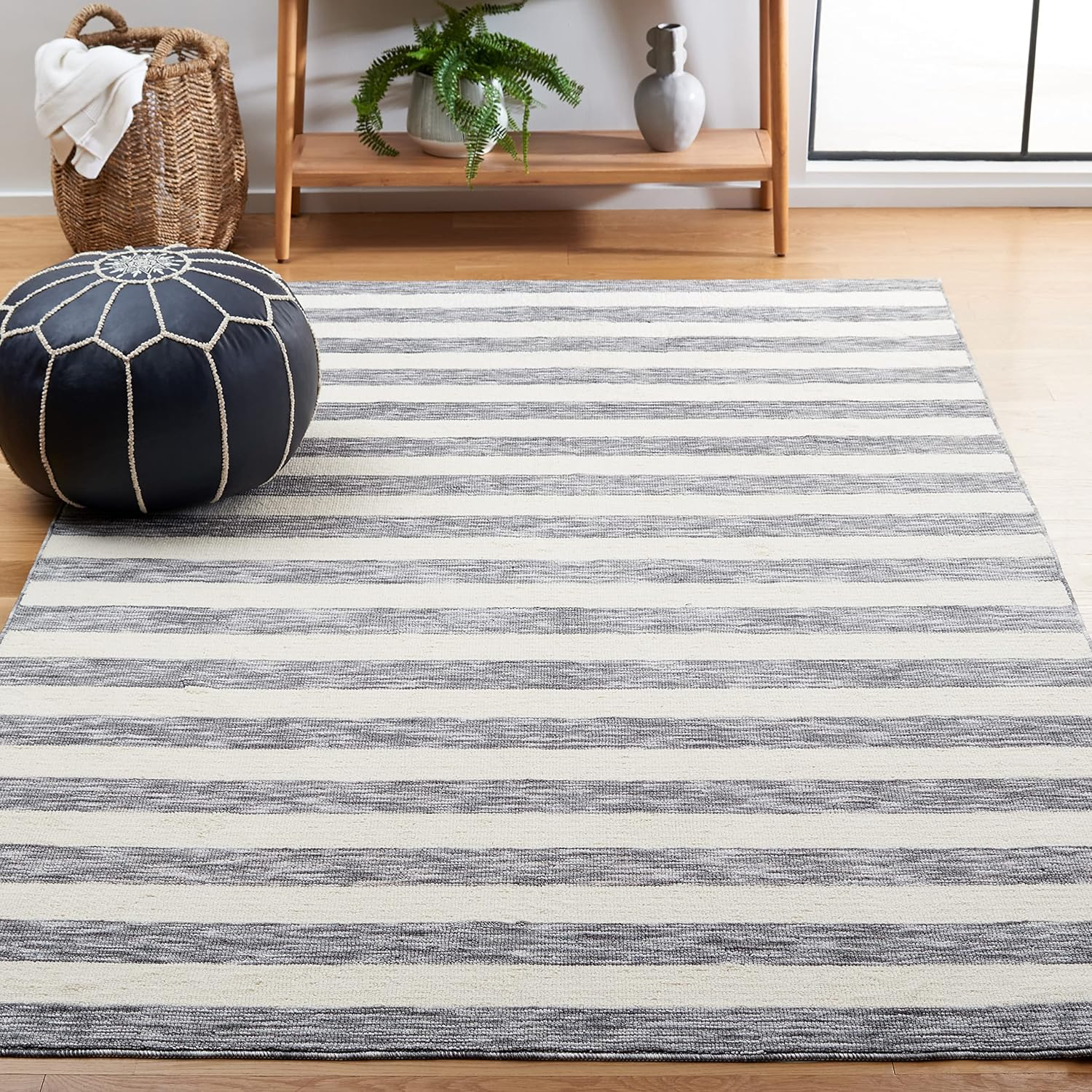 SAFAVIEH Easy Care Fergal Stripe Area Rug, 5' x 8', Dark Grey/Ivory