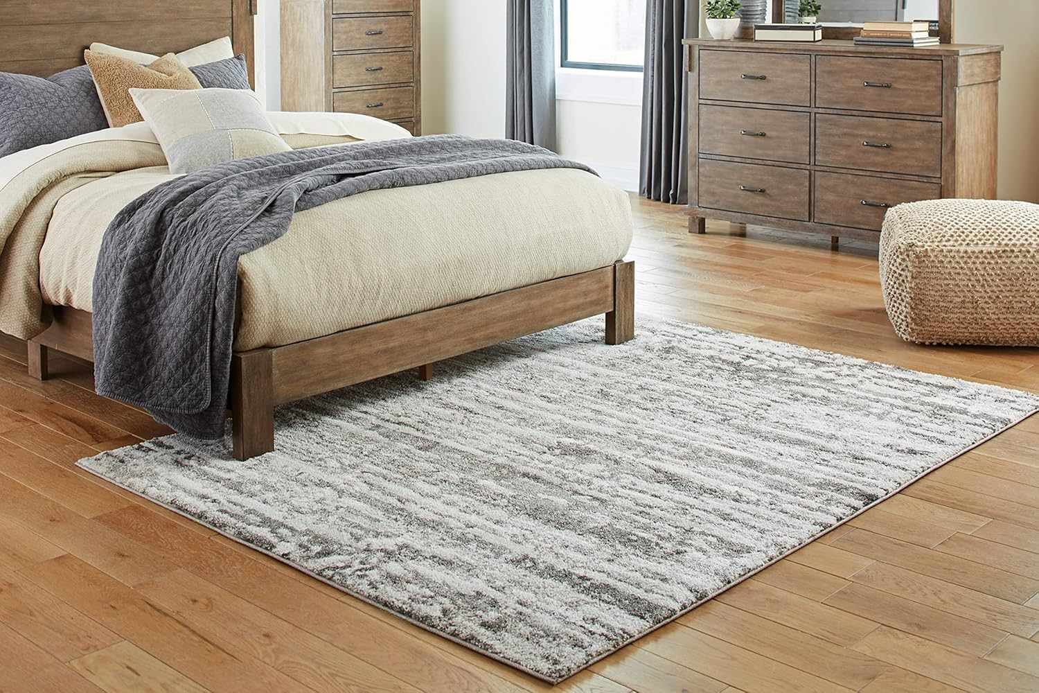 Signature Design by Ashley Bryna Contemporary 8 x 10 High Pile Abstract Design Rug, Ivory & Gray