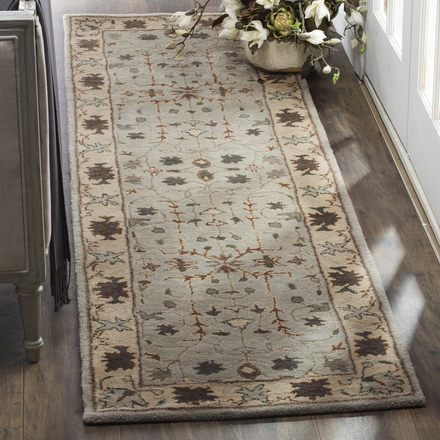 Safavieh  Handmade Heritage Chelsey Traditional Oriental Wool Rug 3' x 5' 3' x 5' Indoor, Handmade Living Room Rectangle