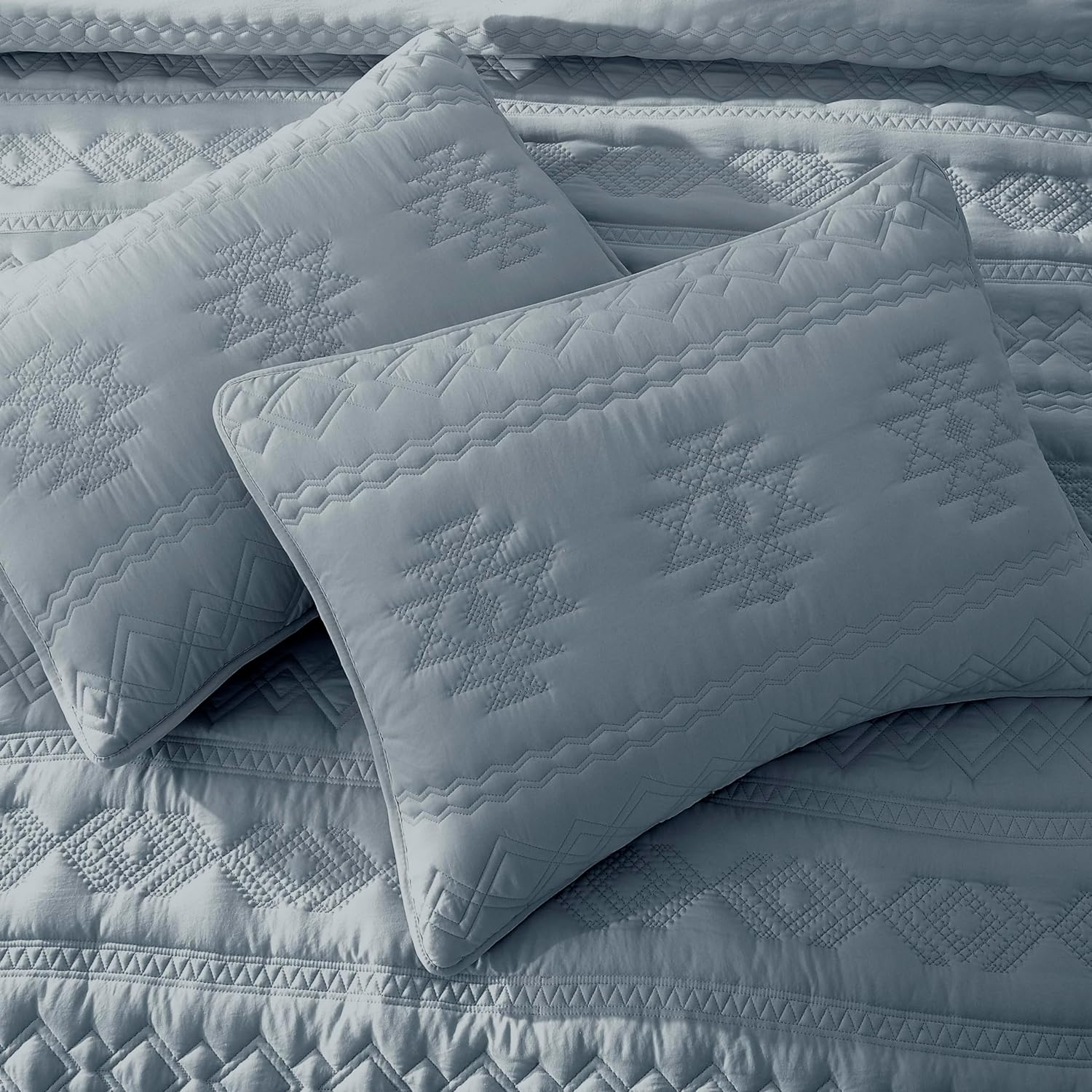 WDCOZY Boho Blue Grey Oversized California Cal King Size Quilt Bedding Sets with 2 Pillow Shams, Farmhouse Lightweight Soft Bedspread Coverlet for All Season, 116x106 inches