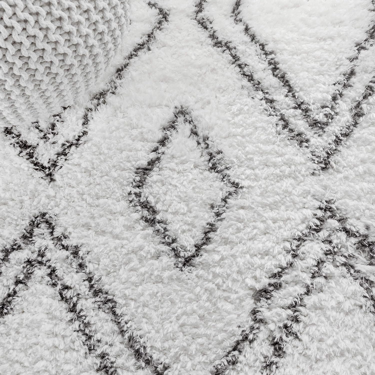 Ivory and Dark Gray Braided Diamond Shag Area Rug, 3 x 5 ft