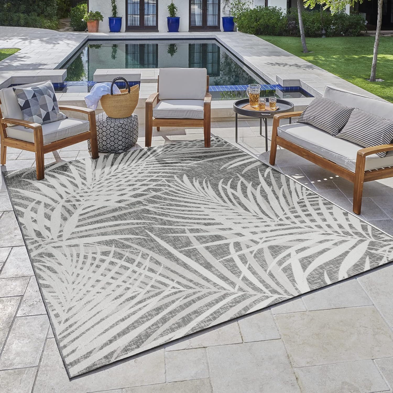 Gertmenian Indoor Outdoor Area Rug, Classic Flatweave, Washable, Stain & UV Resistant Carpet, Deck, Patio, Poolside & Mudroom, 5x7 Ft Standard, Royal Palm Leaf, Gray Beige White