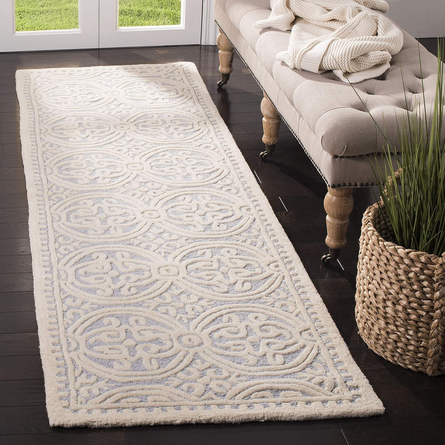 SAFAVIEH Cambridge Leslie Geometric Wool Runner Rug, Black/Ivory, 2'6" x 10'