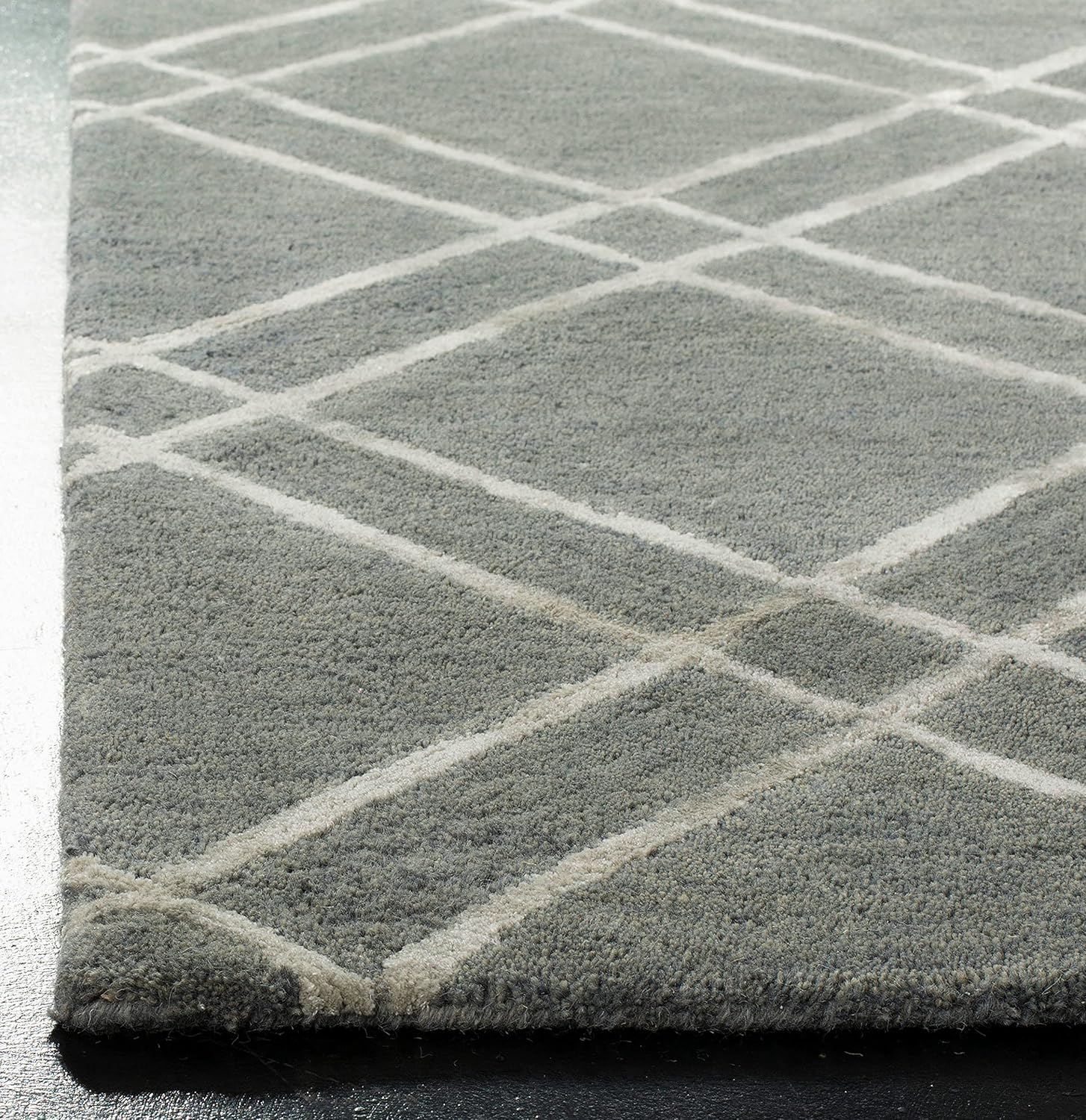 SAFAVIEH Himalaya Maralyn Geometric Wool Area Rug, Dark Grey/Ivory, 9' x 12'