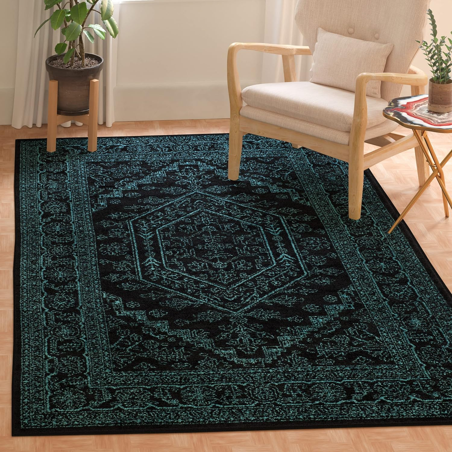 SAFAVIEH Adirondack Xavier Oriental Area Rug, Black/Teal, 4' x 6'