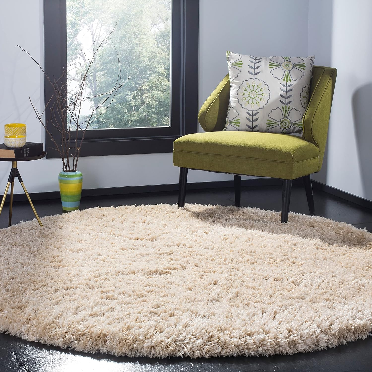 Polar Shag Light Pink 4 ft. x 4 ft. Round Solid Area Rug