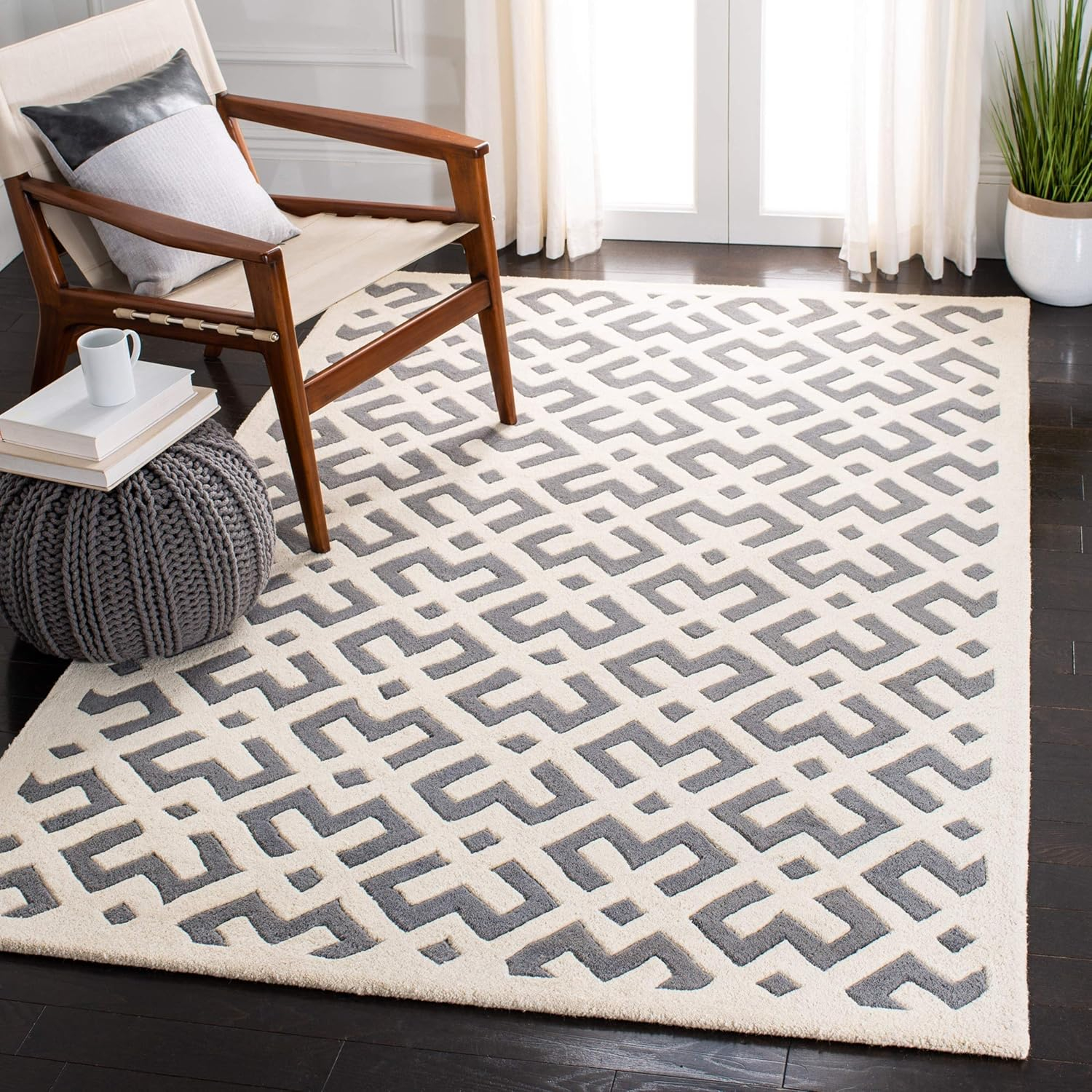 SAFAVIEH Chatham Jackson Geometric Wool Area Rug, Dark Grey/Ivory, 8' x 10'
