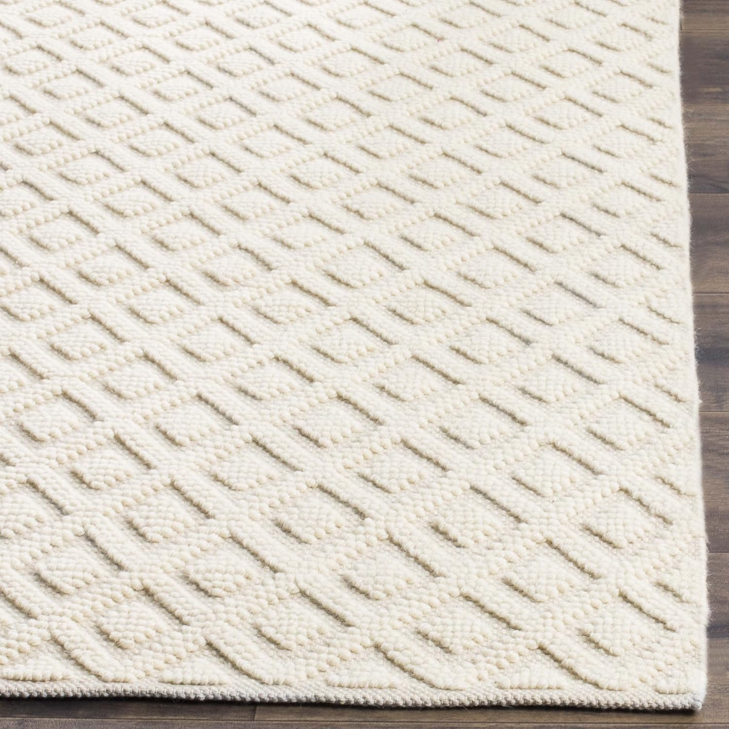 SAFAVIEH Vermont Joss Geometric Diamonds Area Rug, Ivory, 12' x 15'