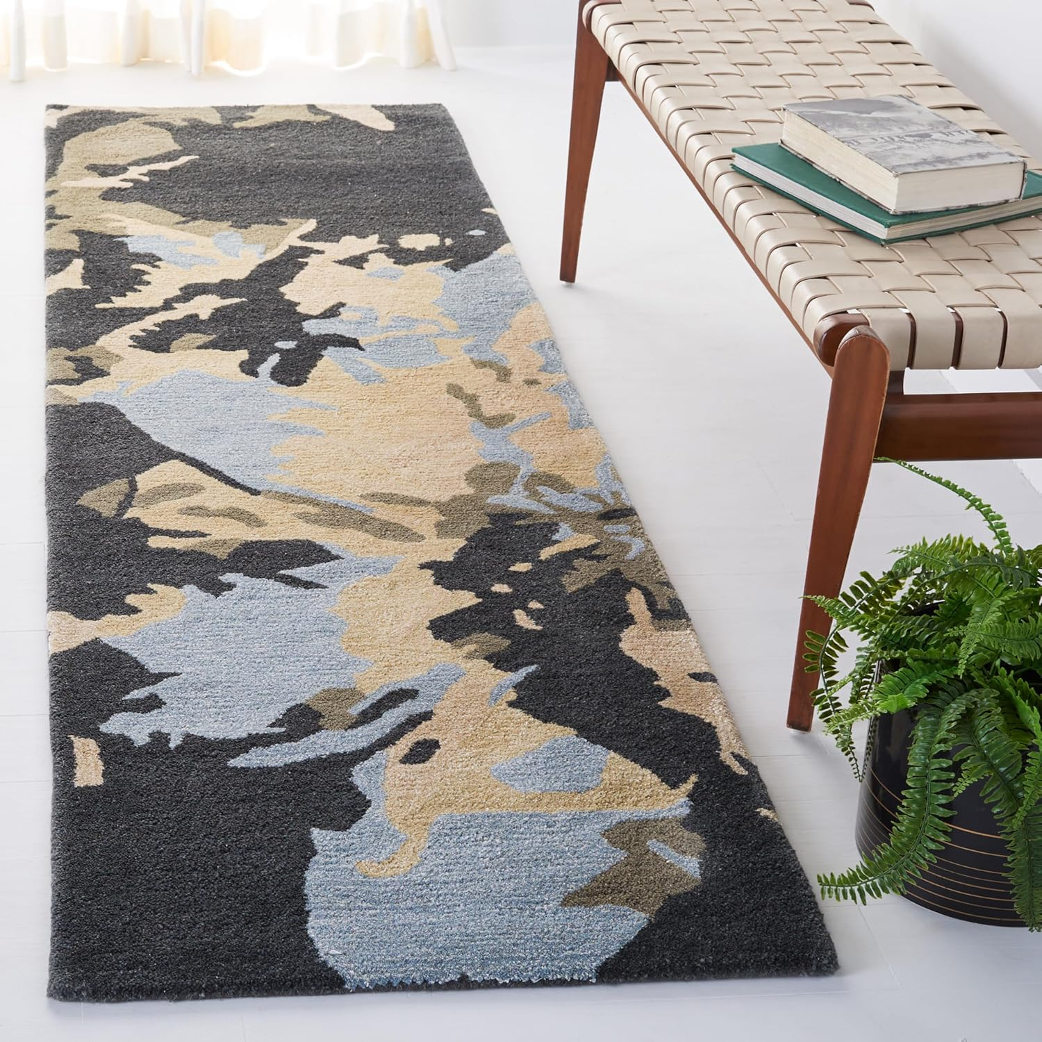 SAFAVIEH Bella Faye Abstract Camo Wool Runner Rug, Steel Blue, 2'3" x 10'